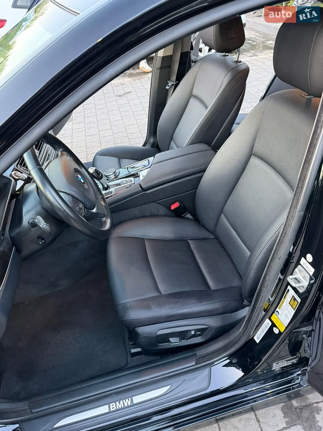 2015 BMW 5er - мініатюра 12
