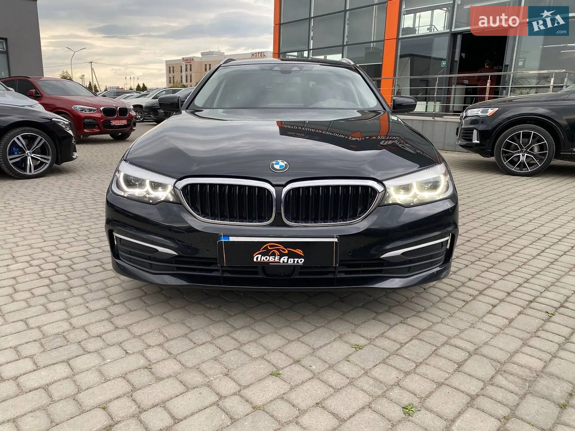 2017 BMW 5er - мініатюра 2
