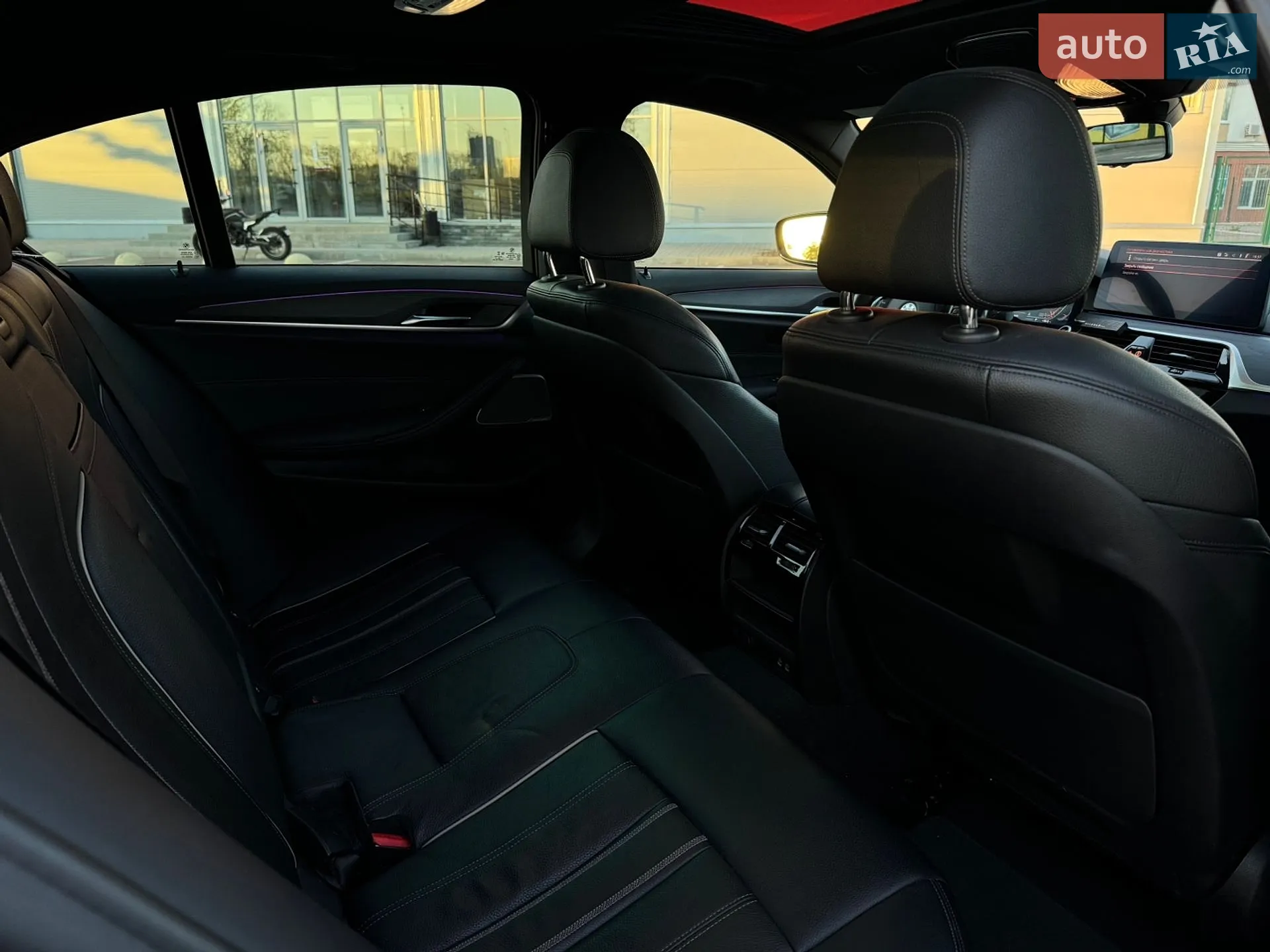 2020 BMW 5er - мініатюра 12