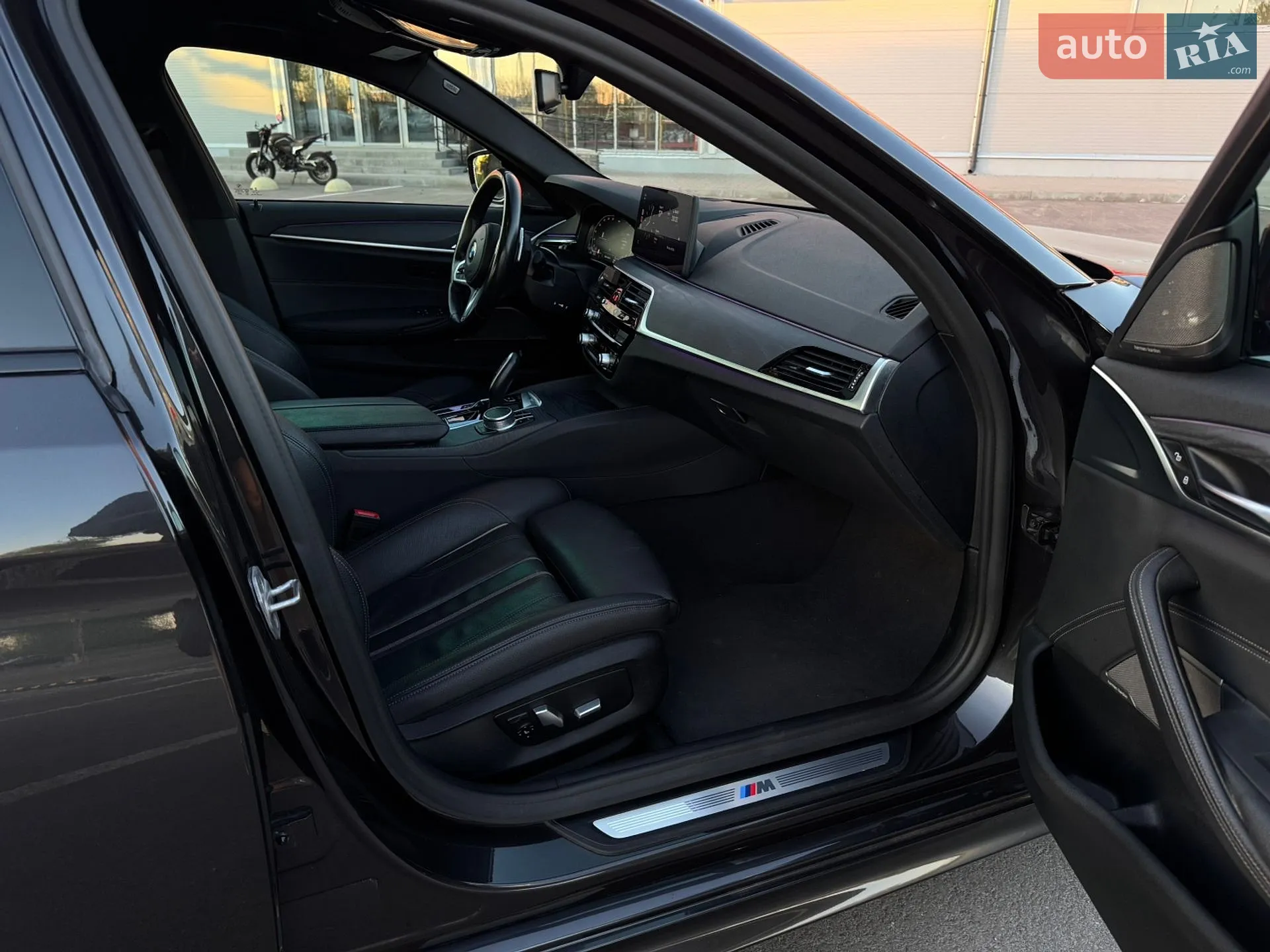 2020 BMW 5er - мініатюра 19