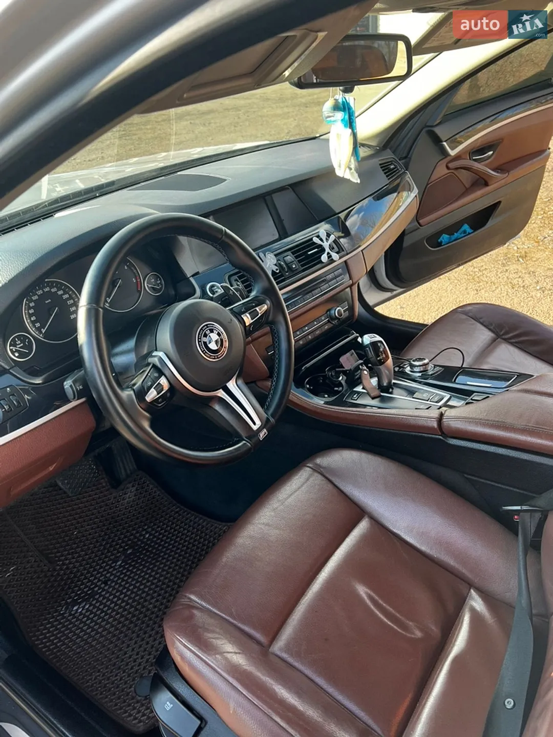 2011 BMW 5er - мініатюра 8