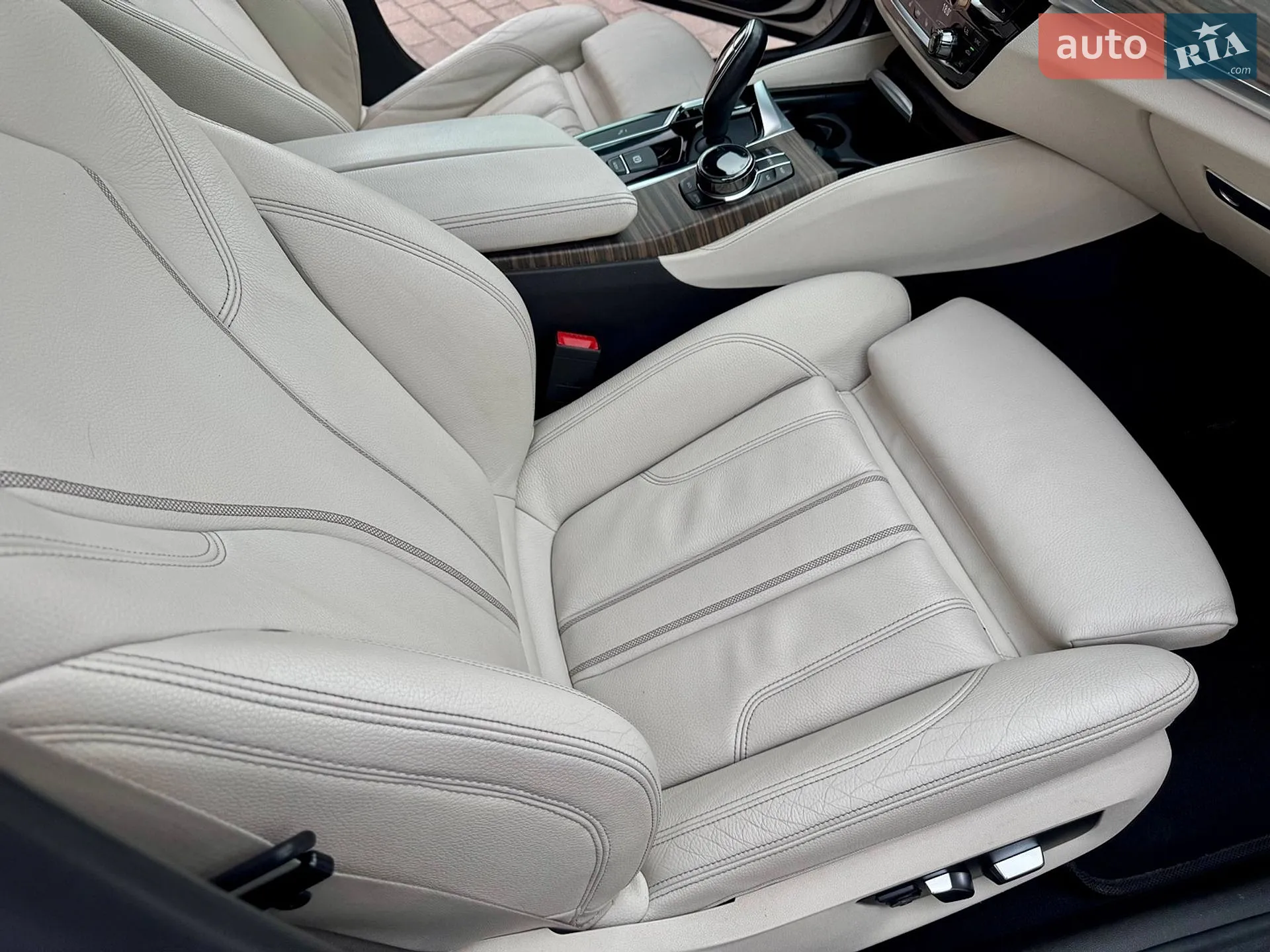 2017 BMW 5er - мініатюра 32