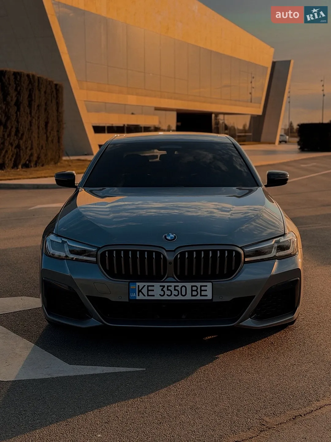 2022 BMW 5er - мініатюра 2