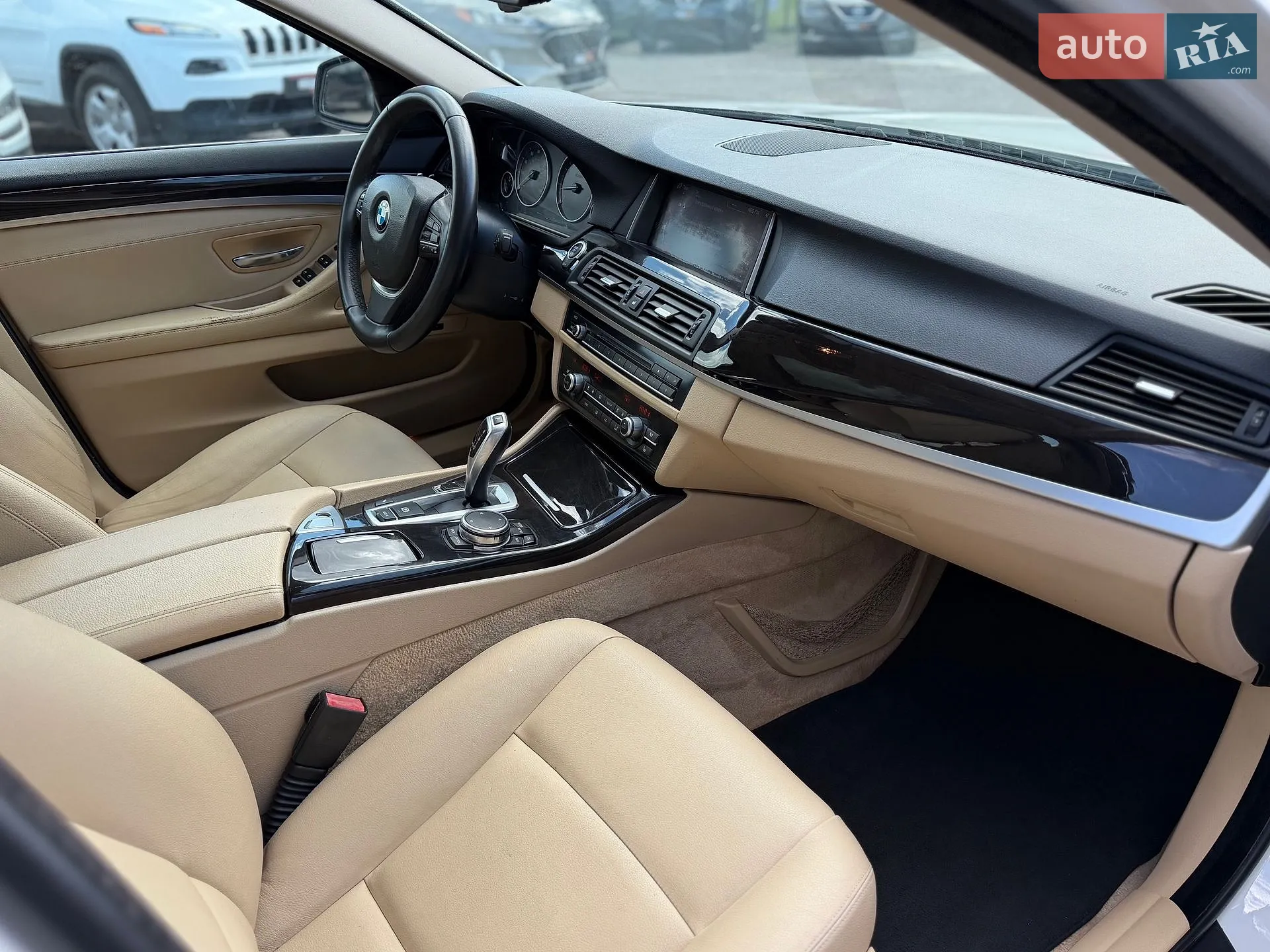 2014 BMW 5er - мініатюра 38