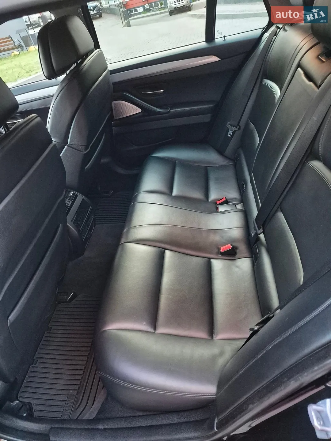 2013 BMW 5er - мініатюра 21