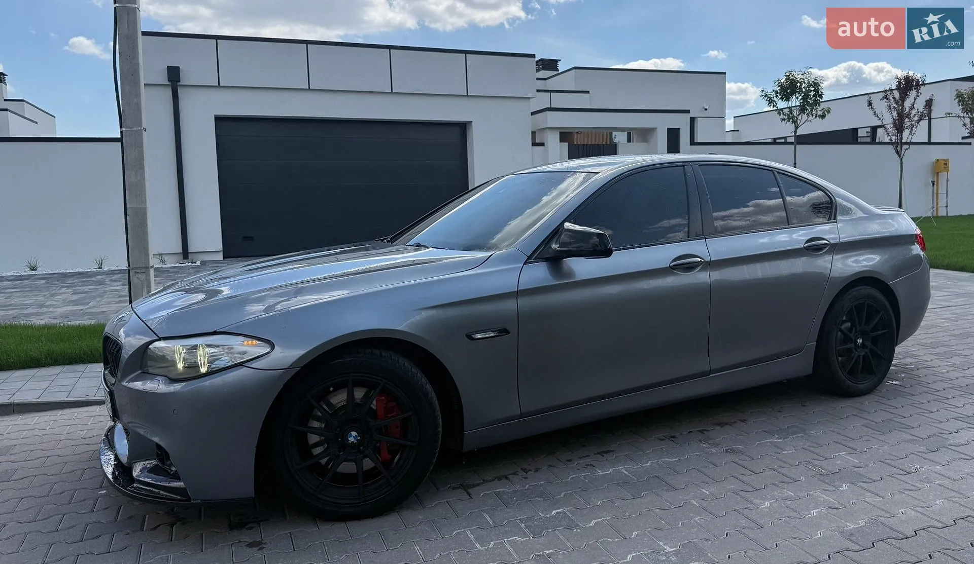 2010 BMW 5er - мініатюра 11