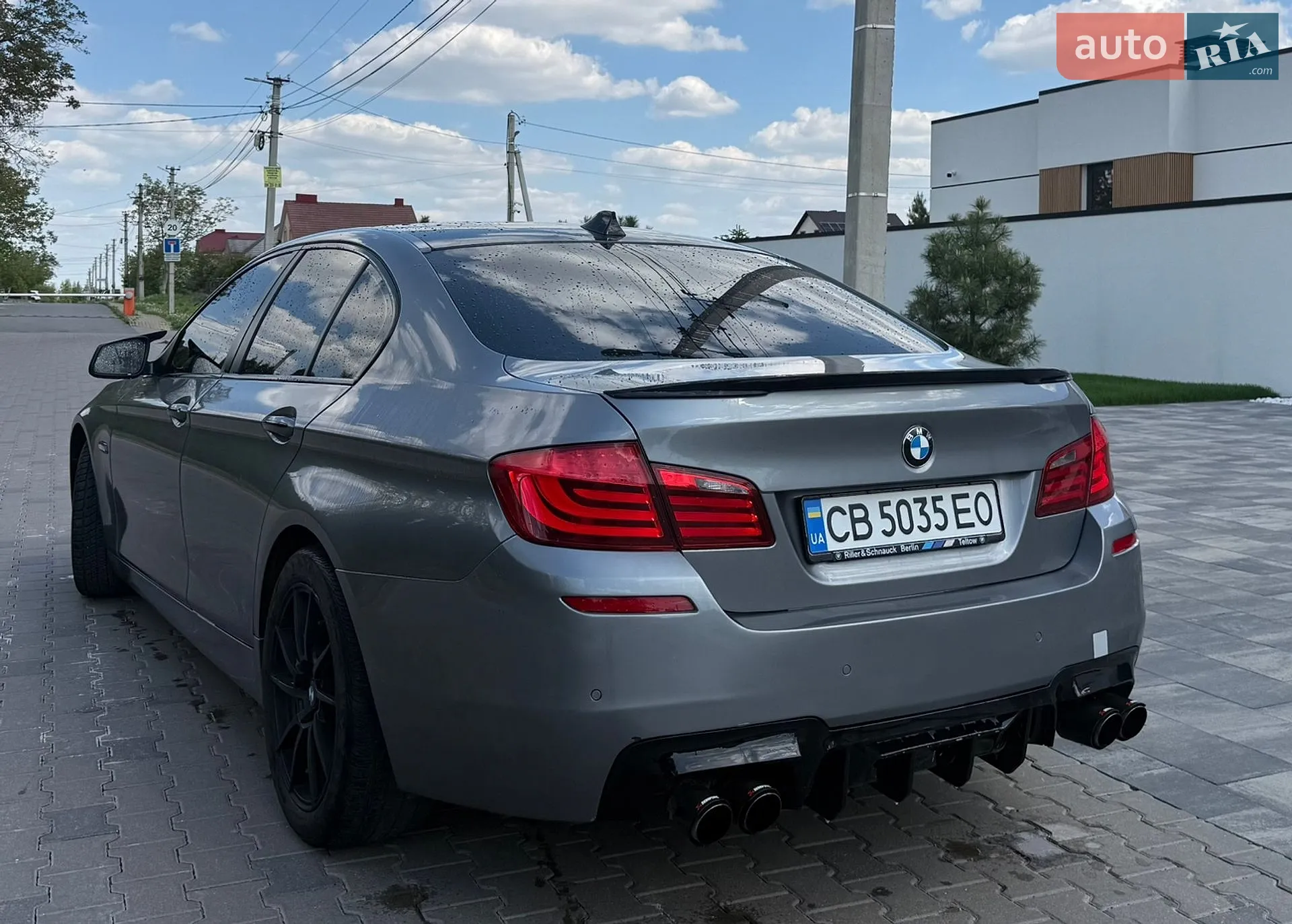 2010 BMW 5er - мініатюра 3