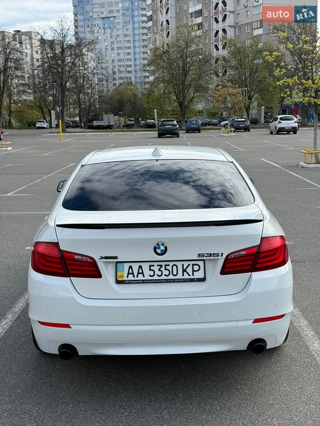 2011 BMW 5er - мініатюра 8