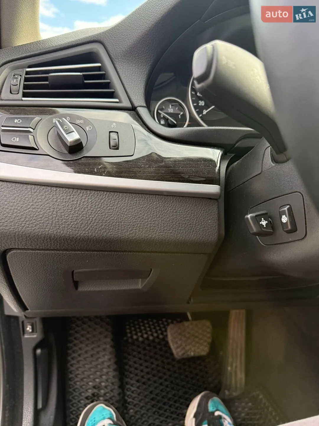 2011 BMW 5er - мініатюра 40