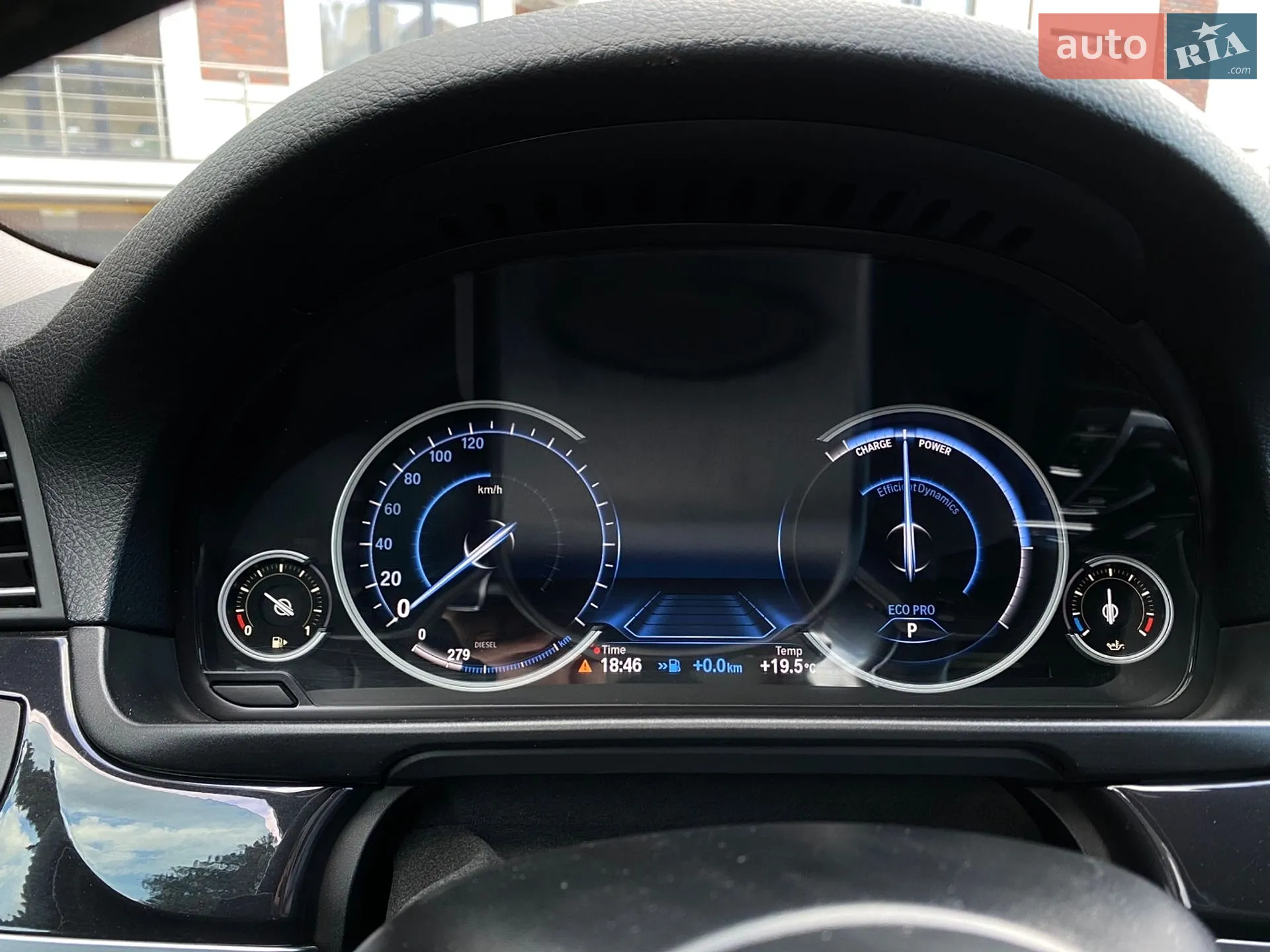 2014 BMW 5er - мініатюра 18