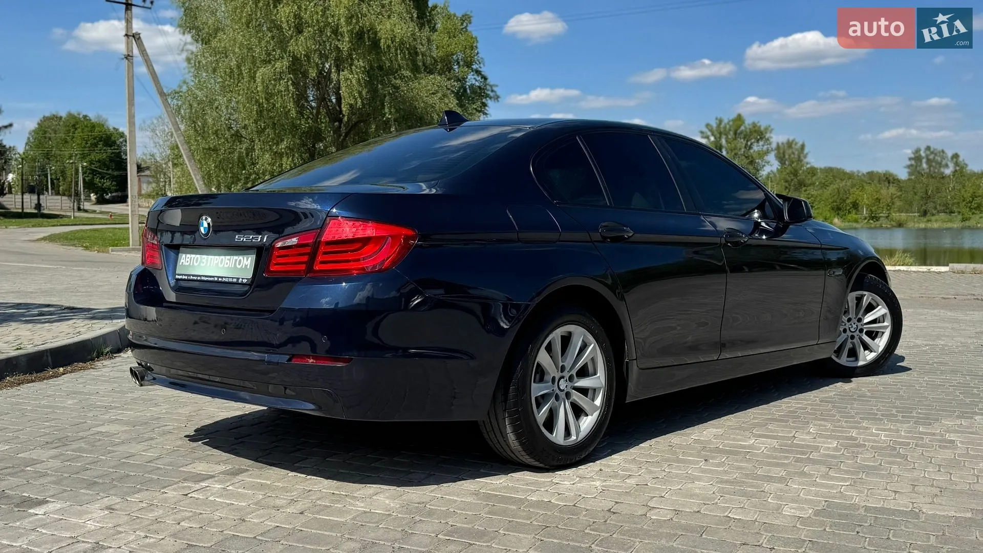 2011 BMW 5er - мініатюра 8