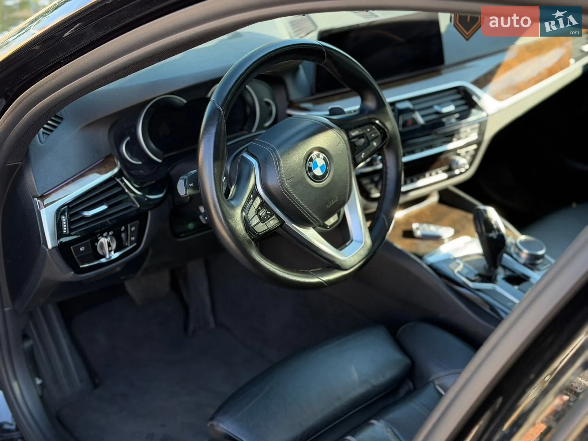 2017 BMW 5er - мініатюра 11