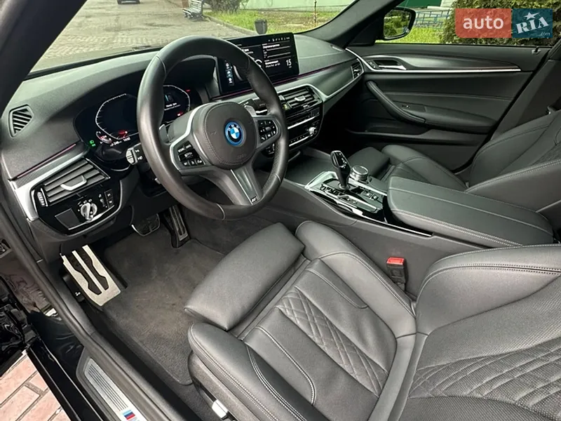 BMW 5 Series 2022 VIN WBA13AG08PCM36169 фото оголошення 13 з 102