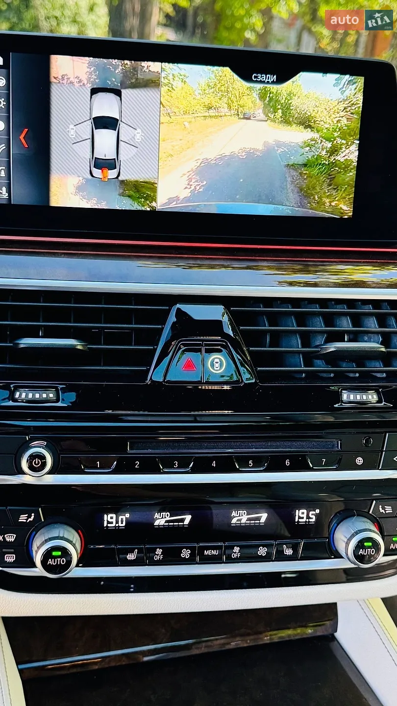 BMW 5 Series 2018 VIN WBAJA7C56JWC74853 фото оголошення 14 з 72