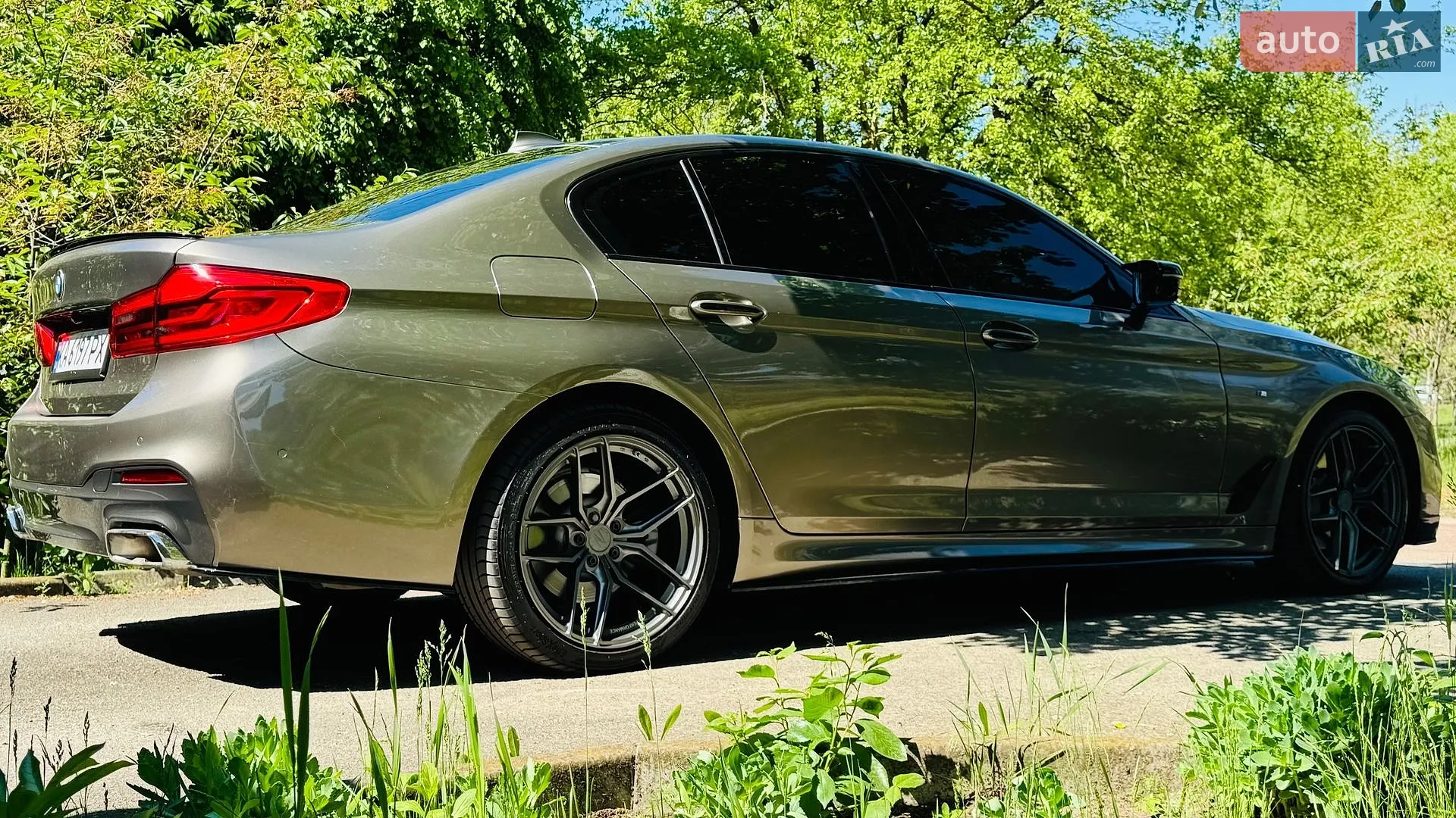 BMW 5 Series 2018 VIN WBAJA7C56JWC74853 фото оголошення 20 з 72