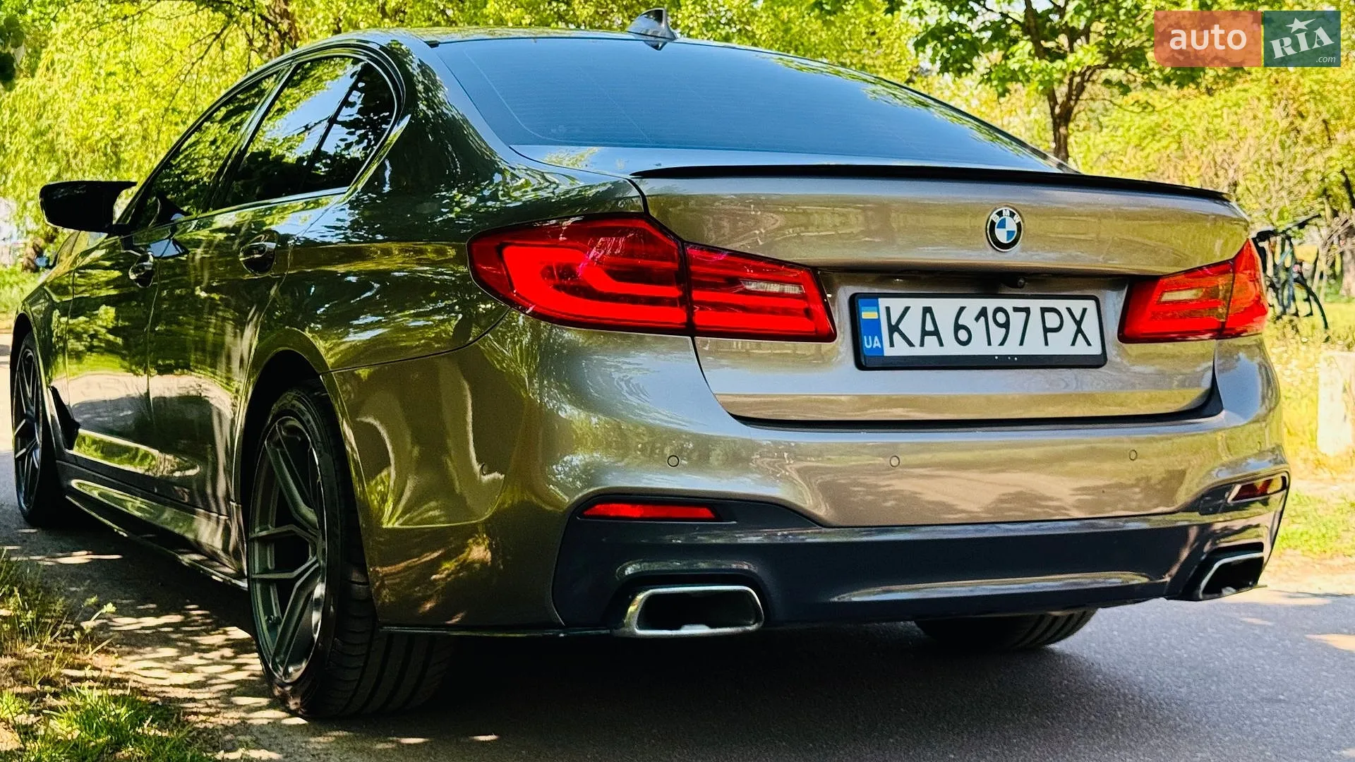 BMW 5 Series 2018 VIN WBAJA7C56JWC74853 фото оголошення 36 з 72