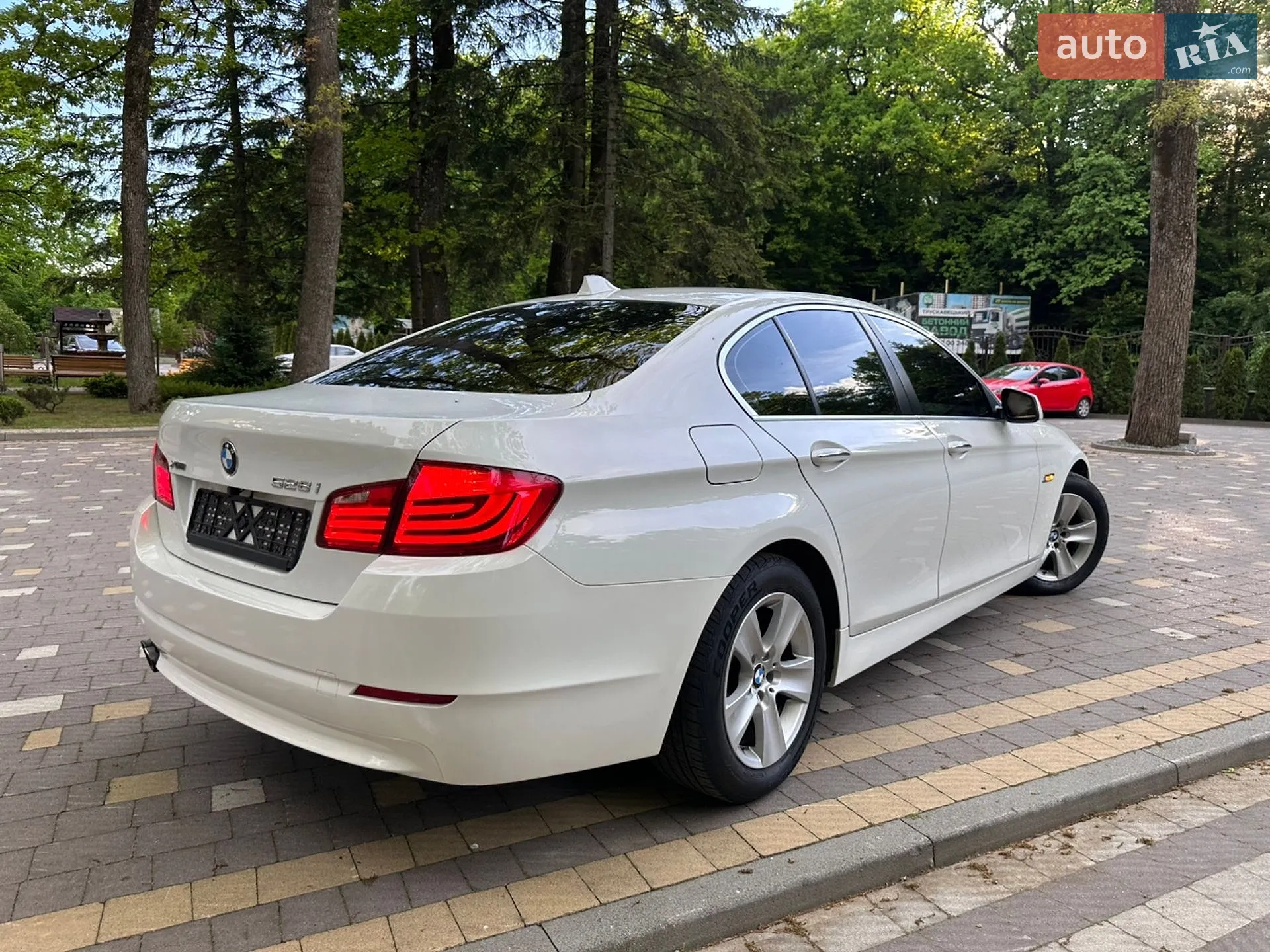 2013 BMW 5er - мініатюра 10