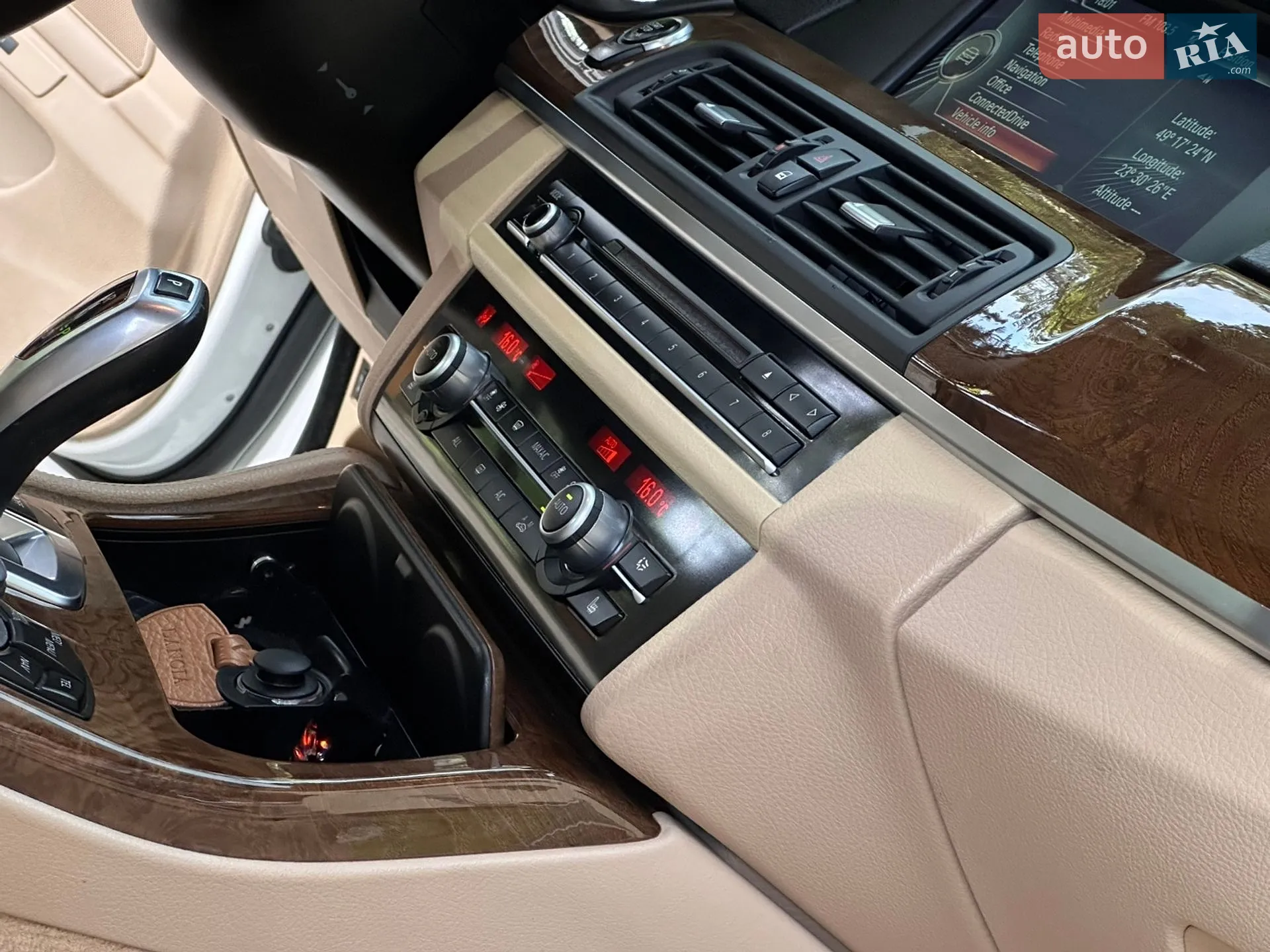 2013 BMW 5er - мініатюра 46
