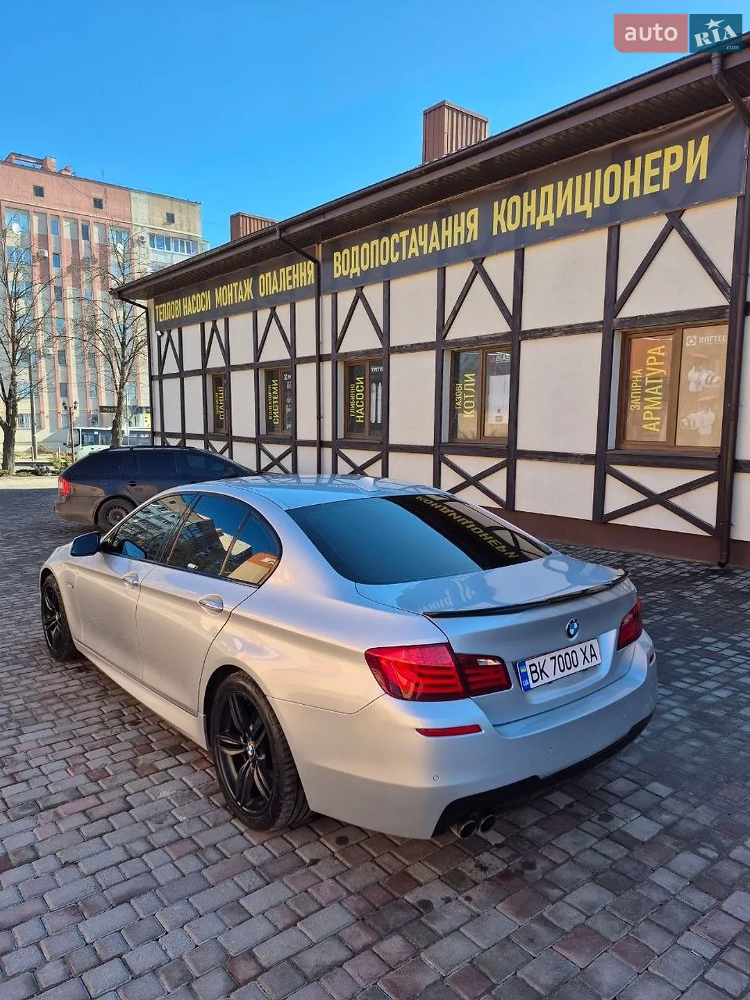 2011 BMW 5er - мініатюра 4