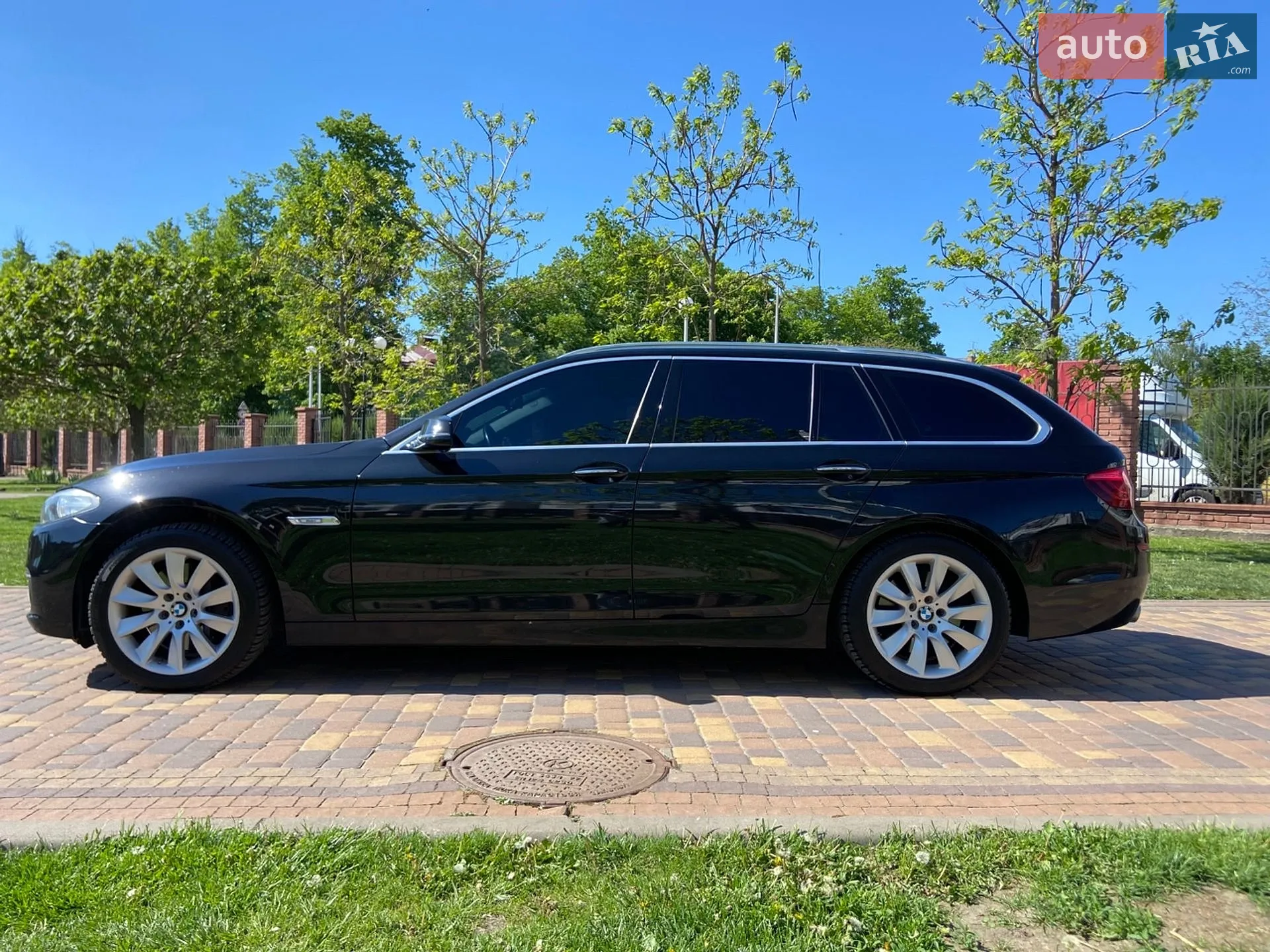 2014 BMW 5er - мініатюра 9