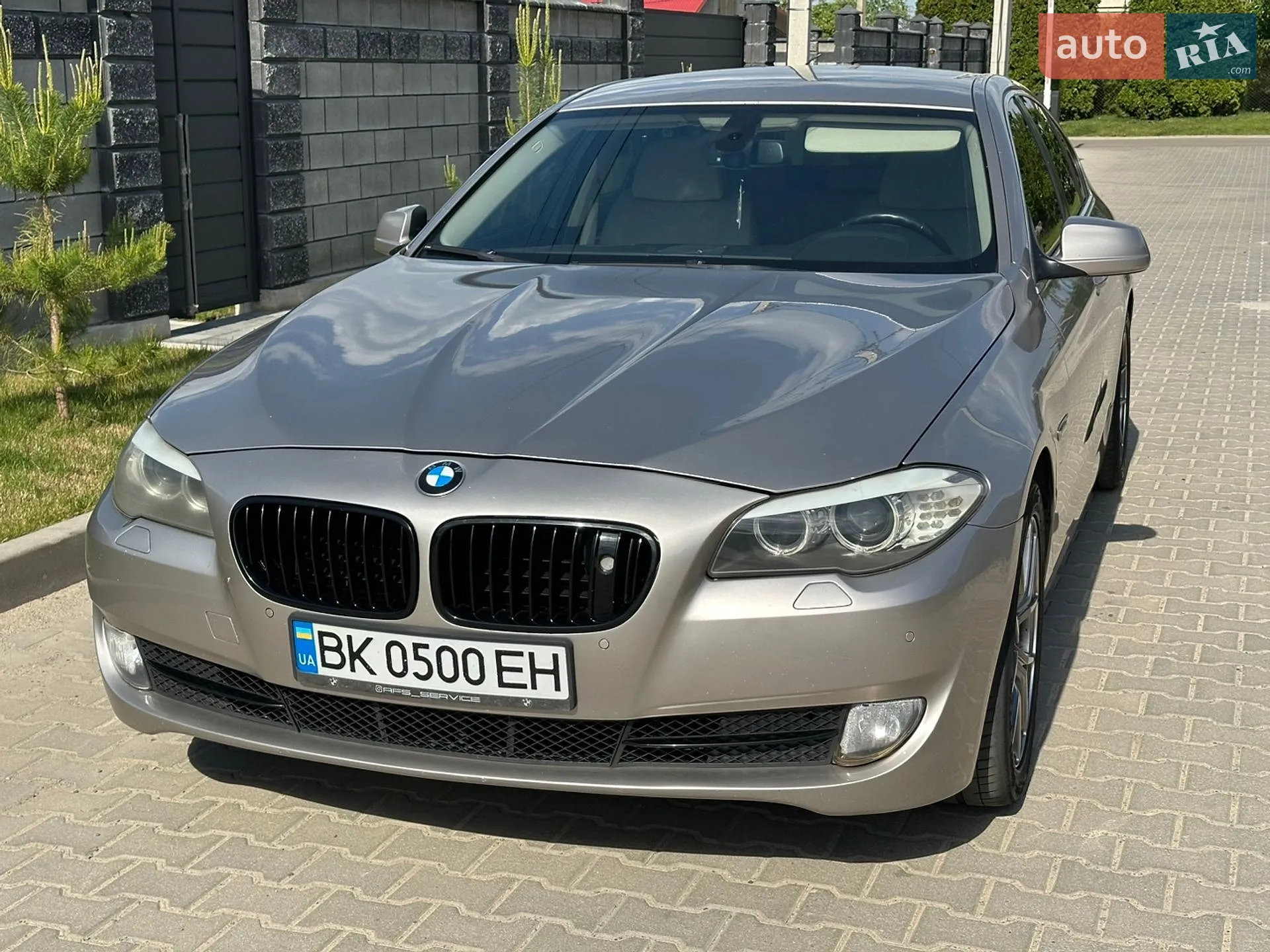 2010 BMW 5er - мініатюра 3