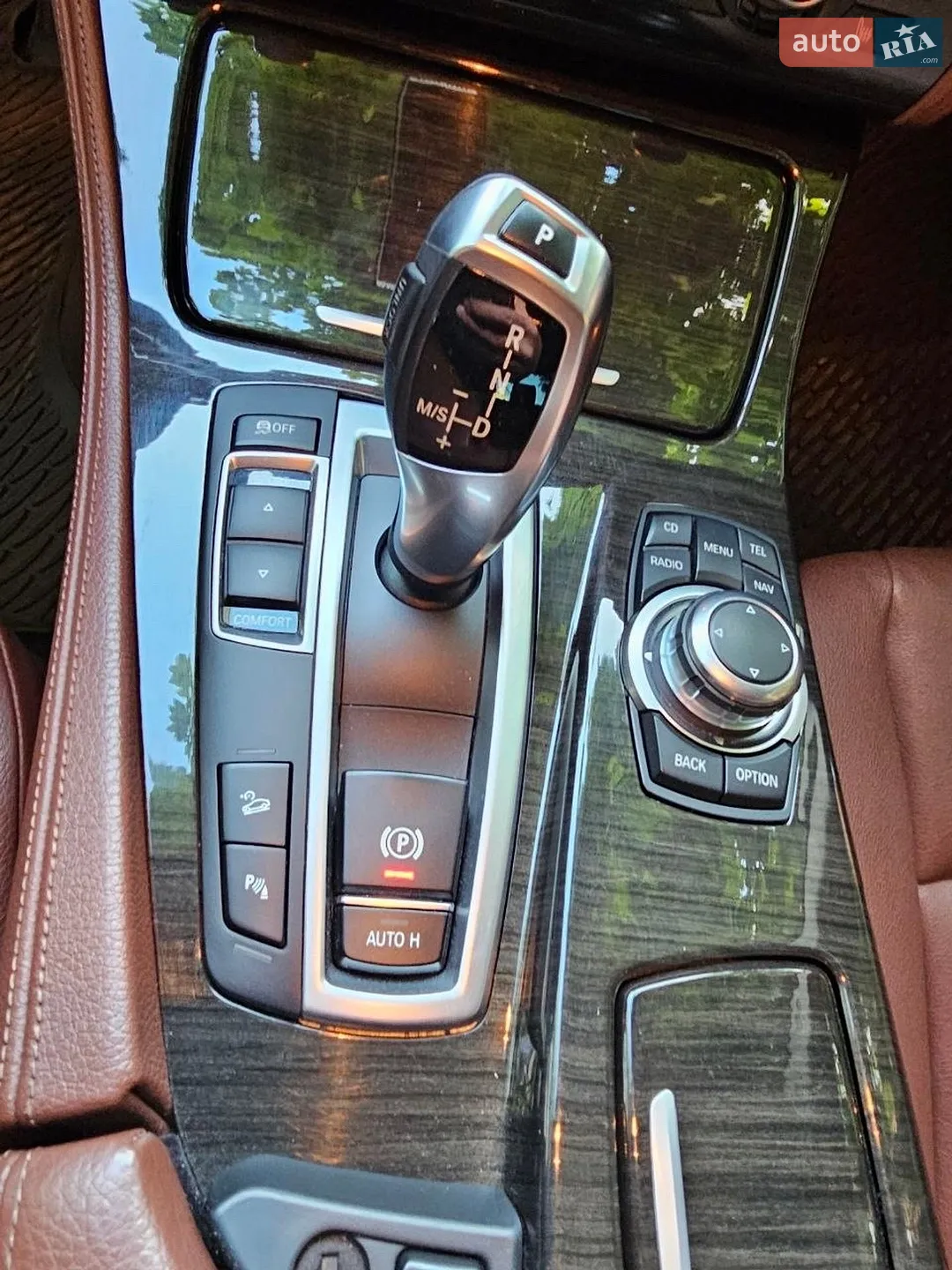 2012 BMW 5er - мініатюра 12