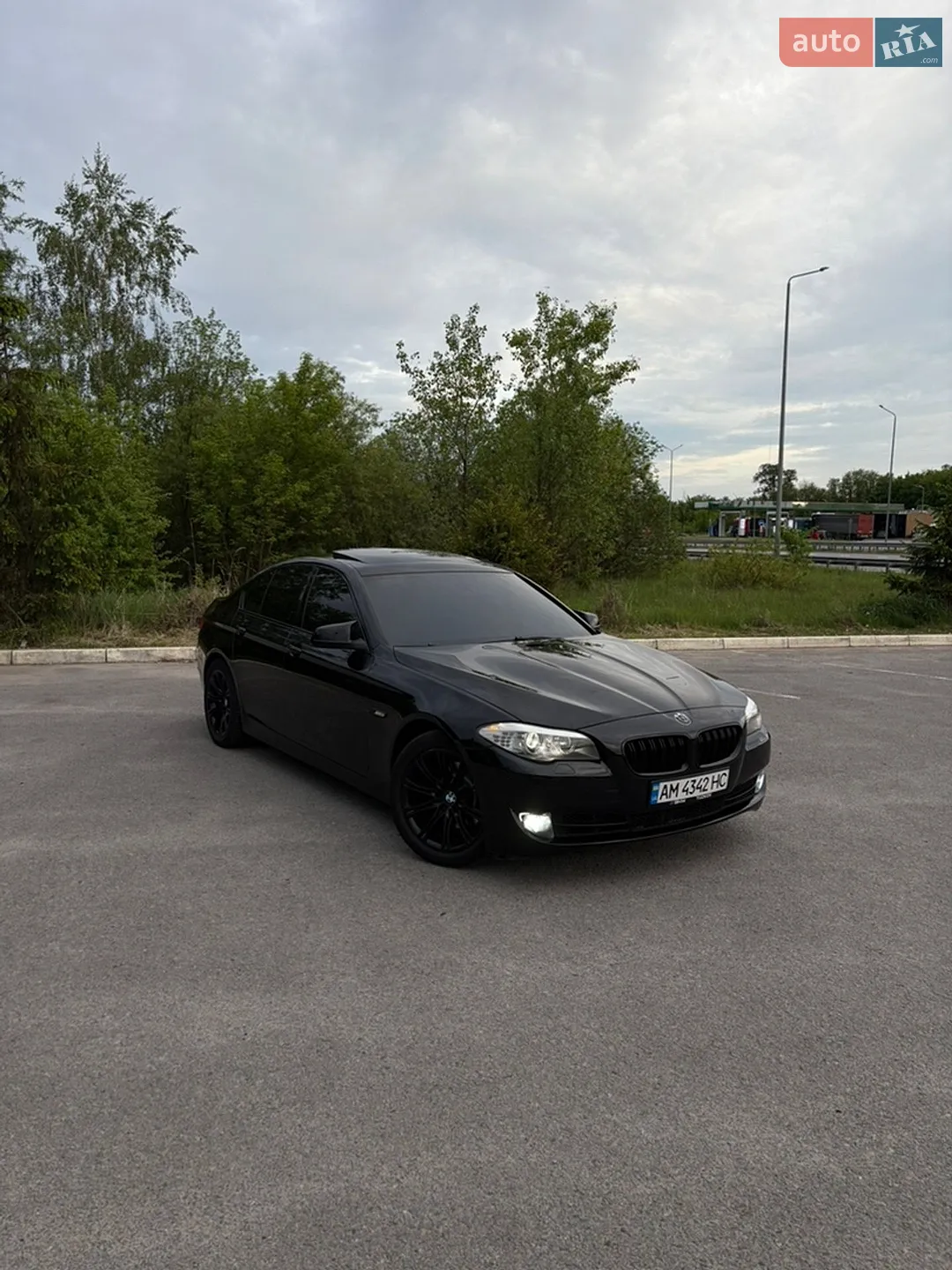 2012 BMW 5er - мініатюра 2