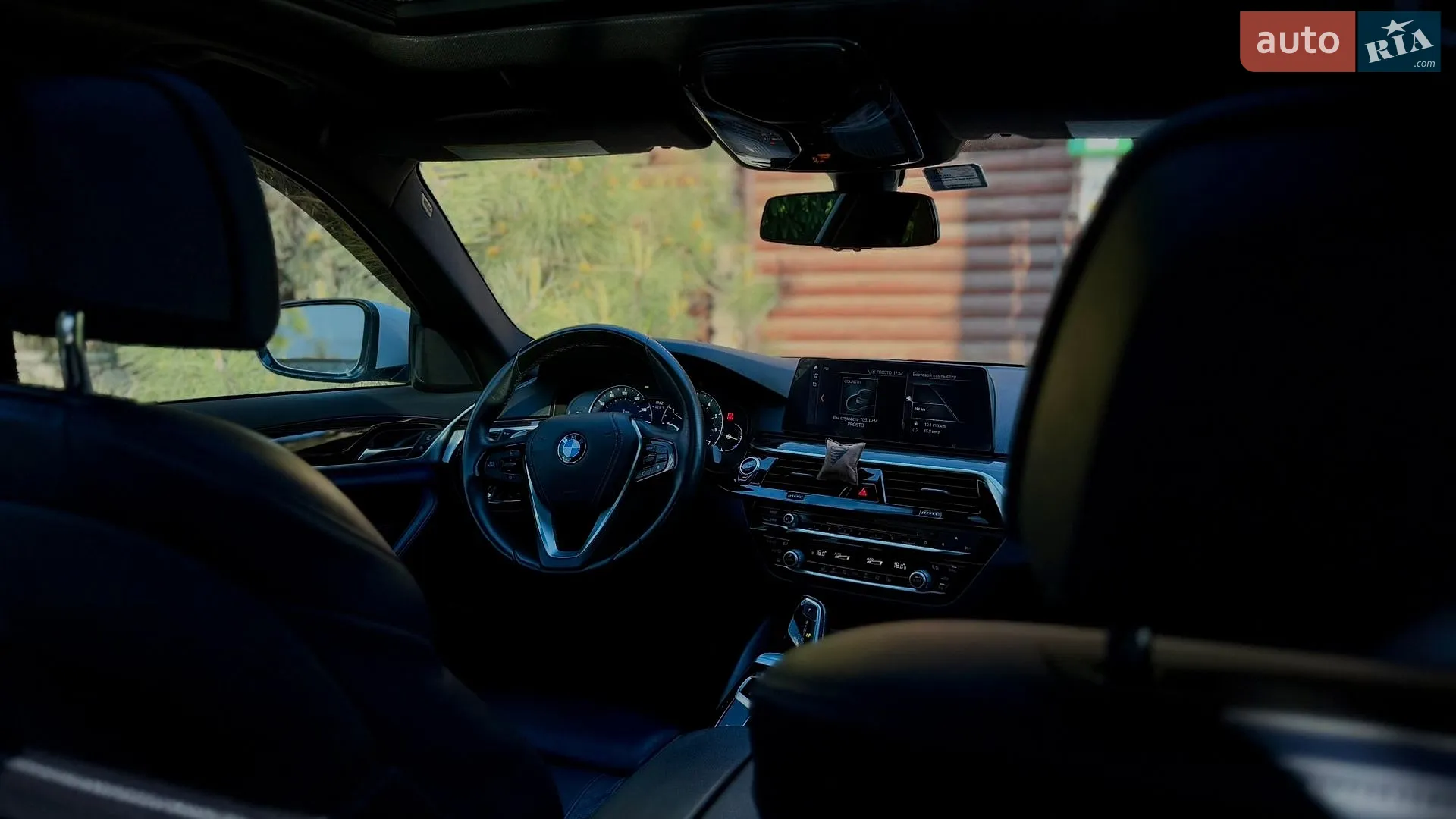 2017 BMW 5er - мініатюра 32