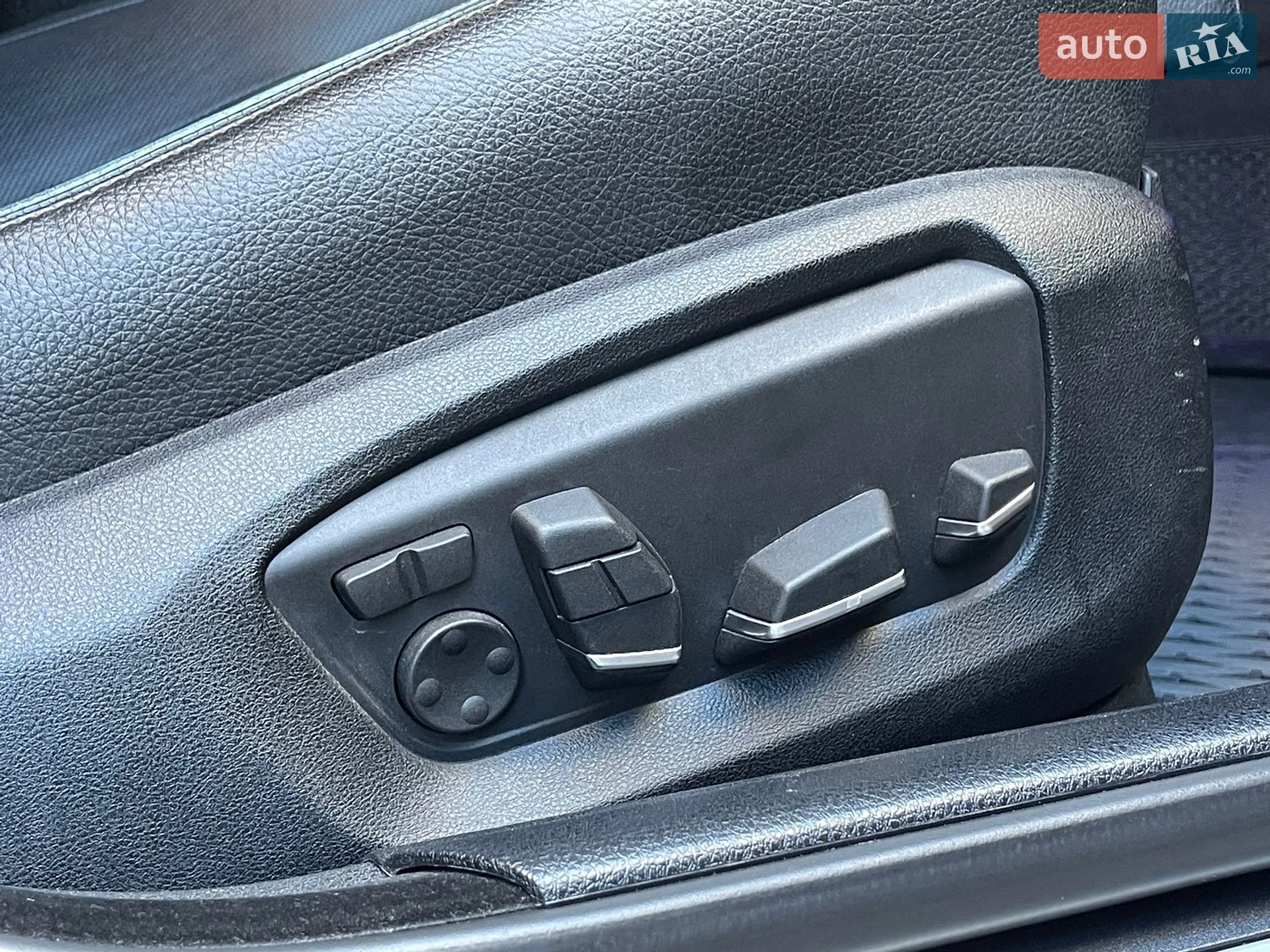 2013 BMW 5er - мініатюра 24