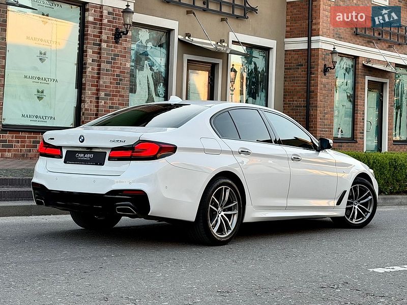 Седан BMW 5 Series 2017 в Киеве