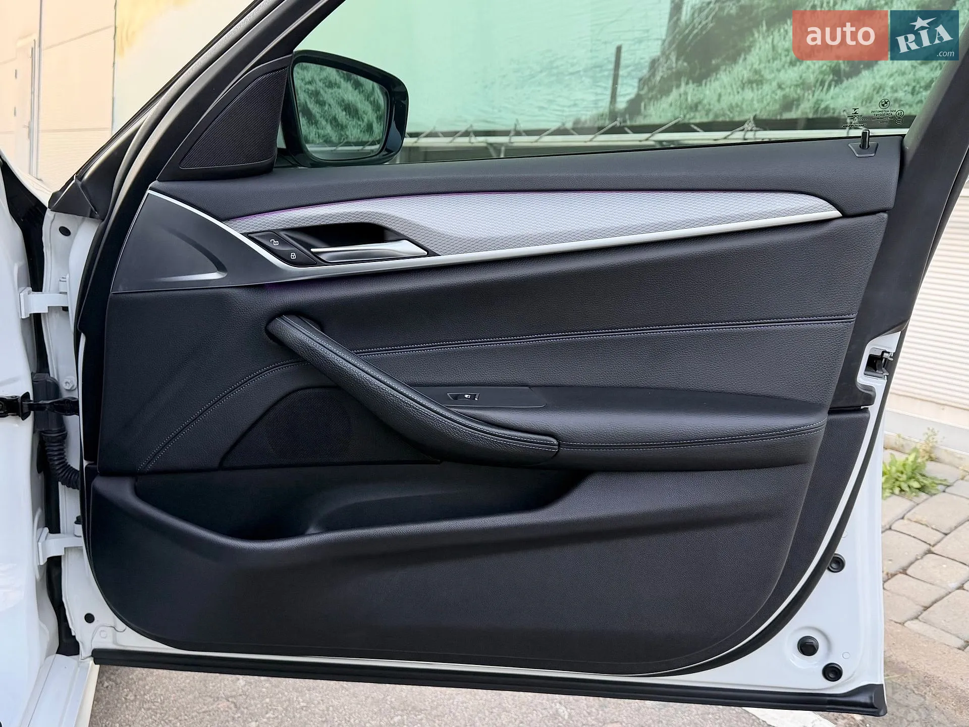 2017 BMW 5er - мініатюра 26