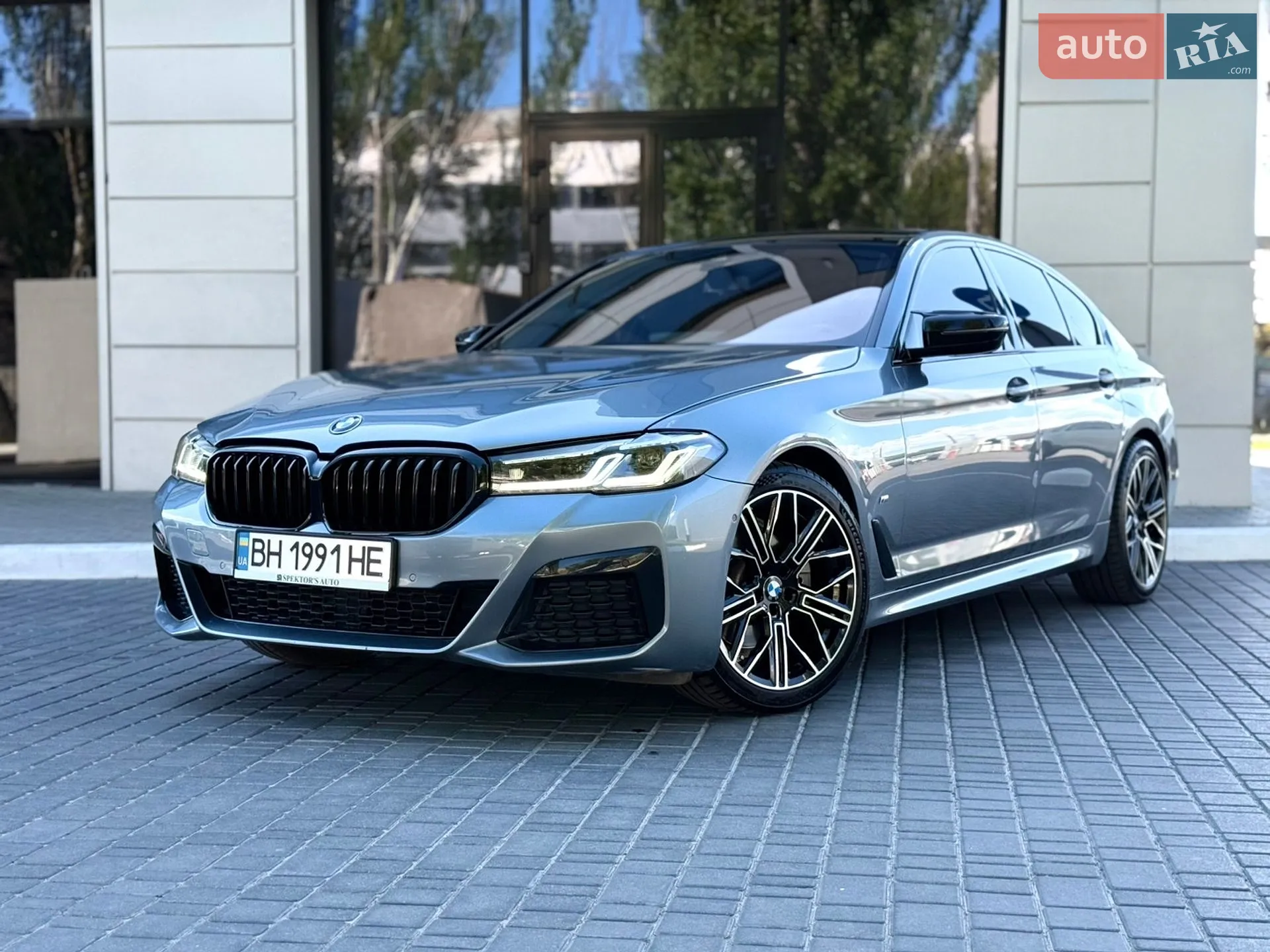 2021 BMW 5er - фото 1