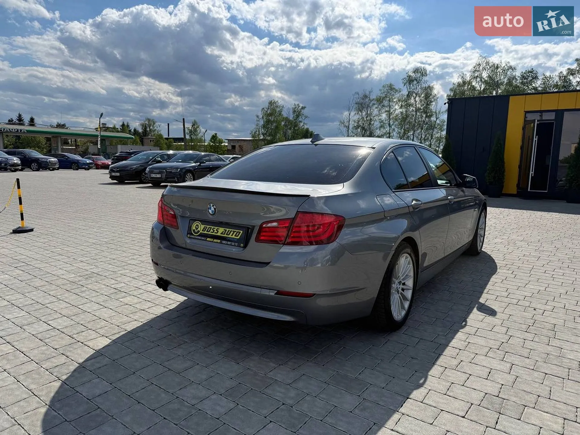 2010 BMW 5er - мініатюра 7