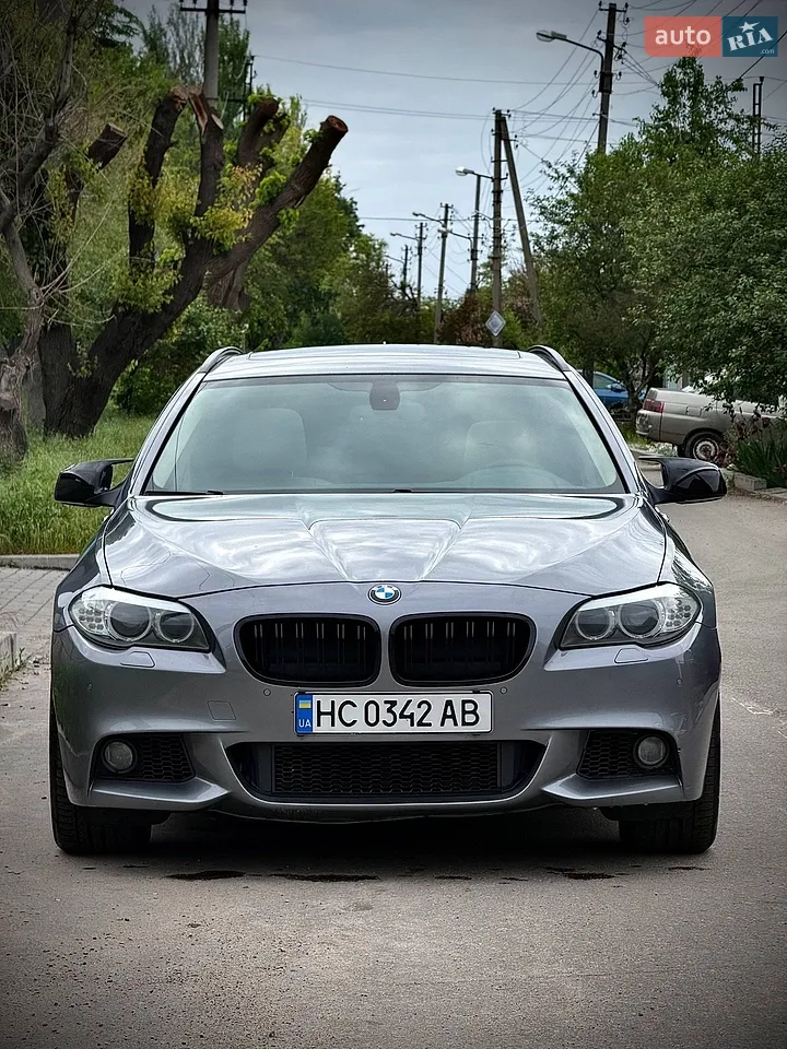 2010 BMW 5er - мініатюра 11