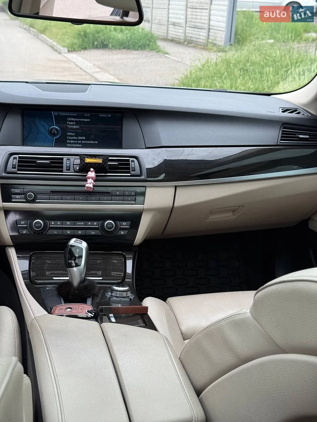 2011 BMW 5er - мініатюра 12
