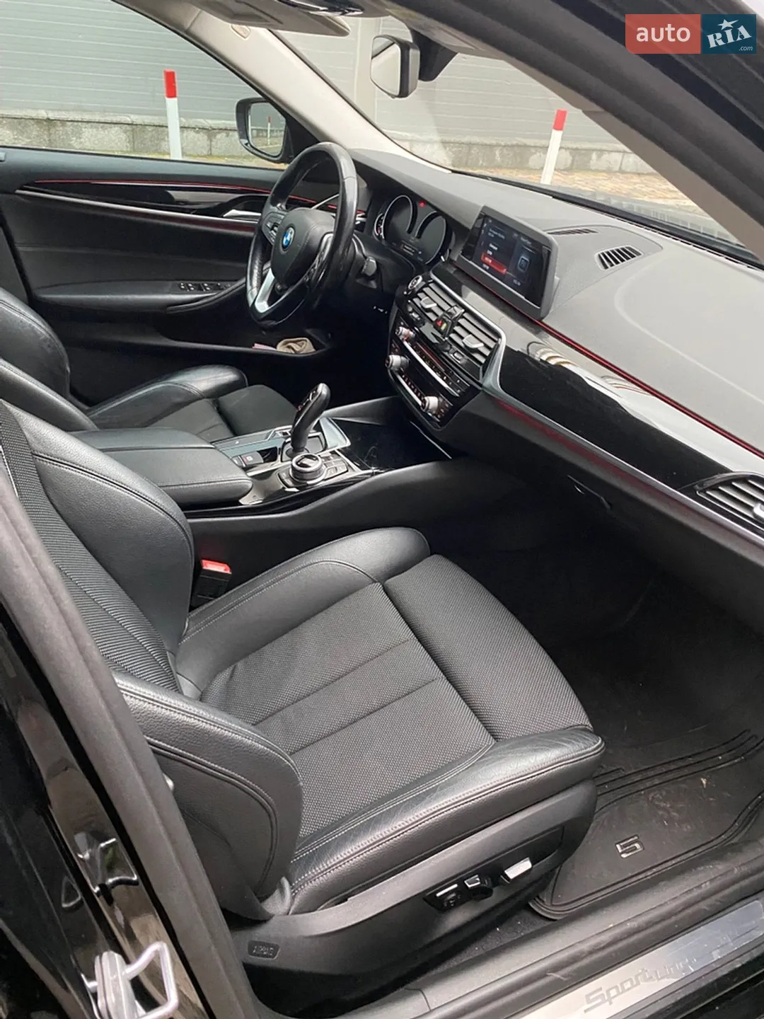 2017 BMW 5er - мініатюра 14