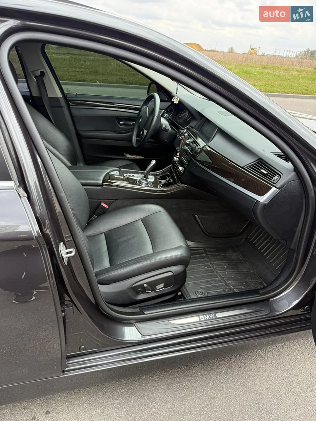 2014 BMW 5er - мініатюра 11