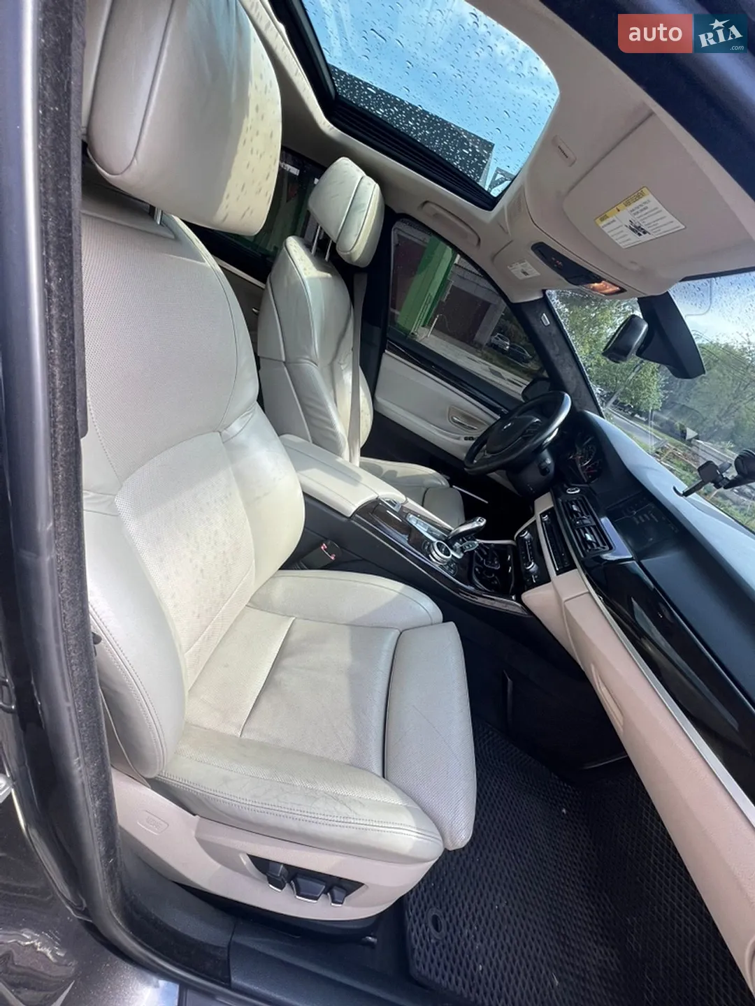 2011 BMW 5er - мініатюра 12
