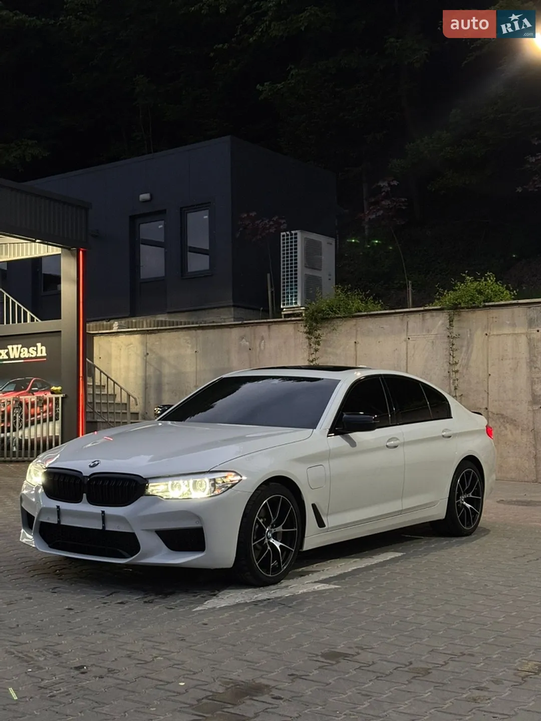 2019 BMW 5er - мініатюра 2