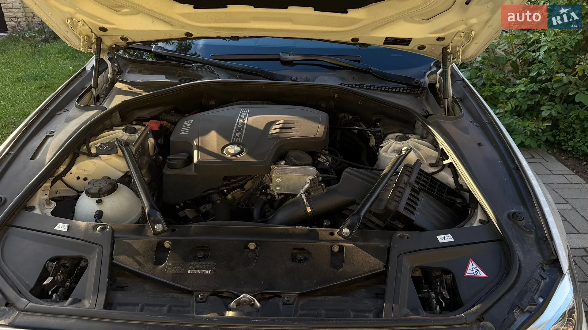 2013 BMW 5er - мініатюра 14