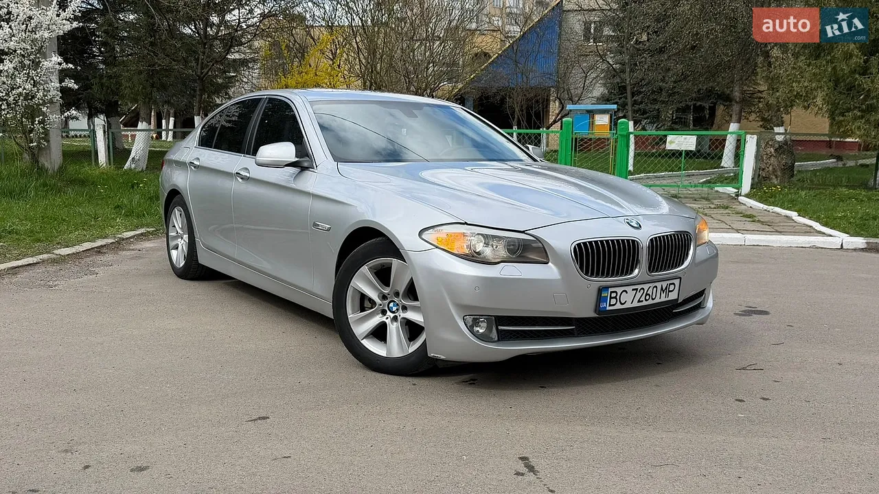 2013 BMW 5er - мініатюра 11