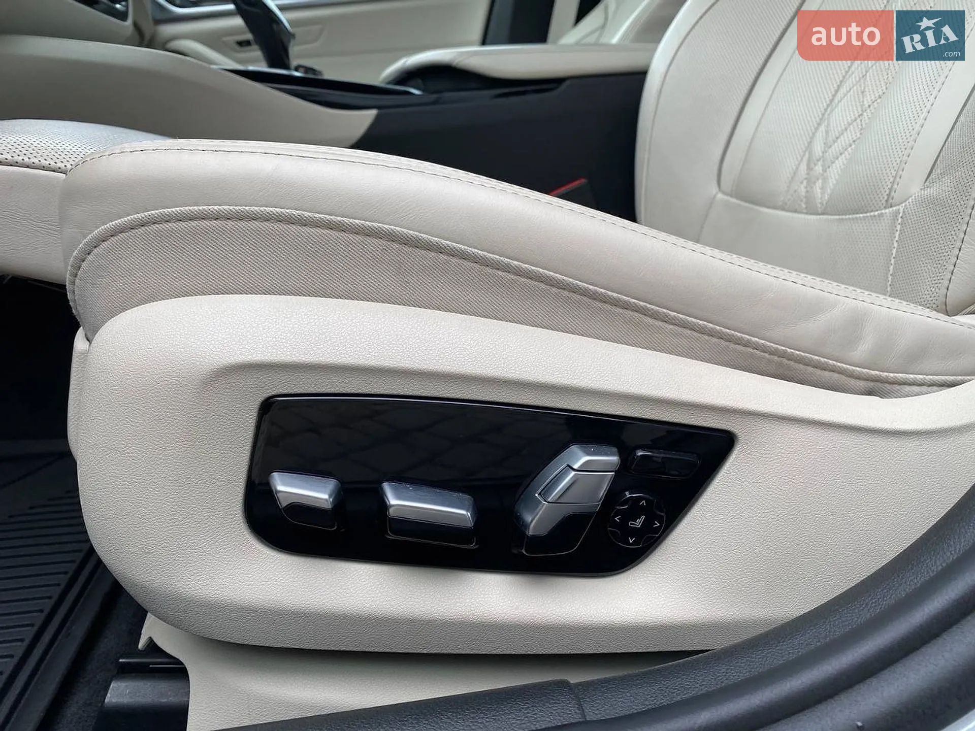 2017 BMW 5er - мініатюра 26