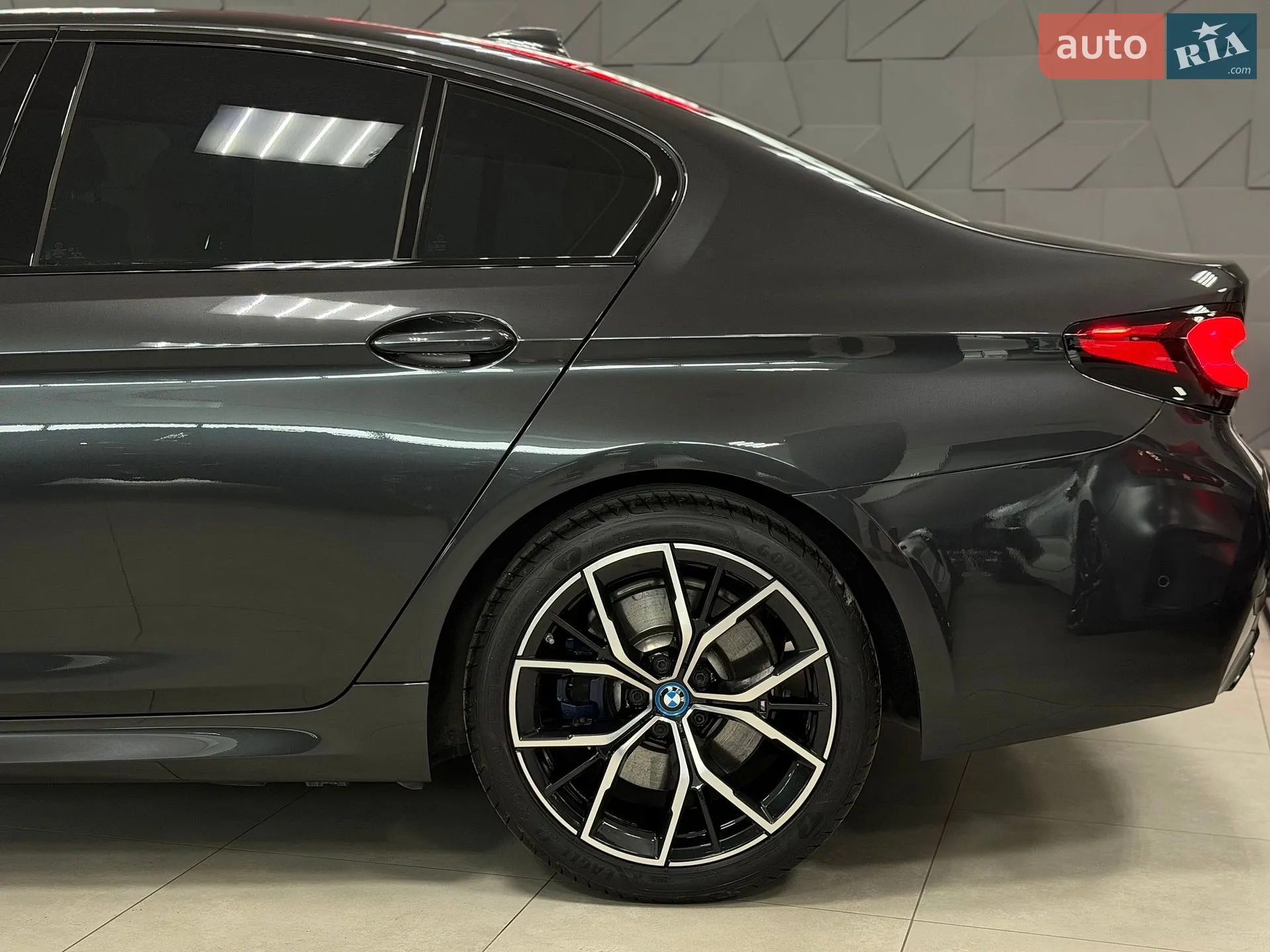 2021 BMW 5er - мініатюра 25