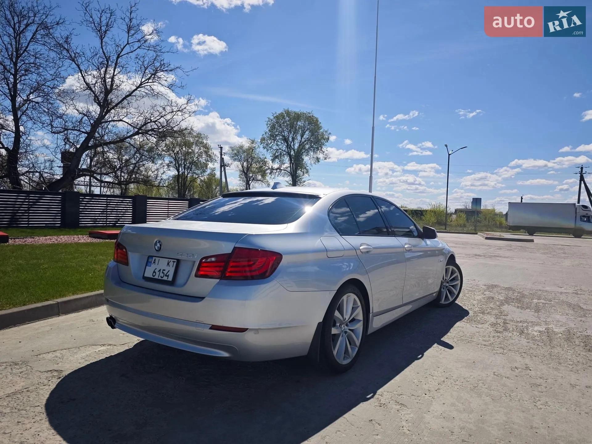 2010 BMW 5er - мініатюра 27