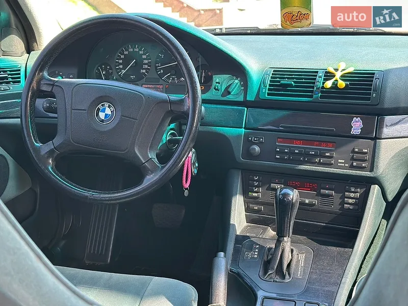 BMW 5 Series 1997 VIN WBADD21010BH64637 фото оголошення 25 з 71