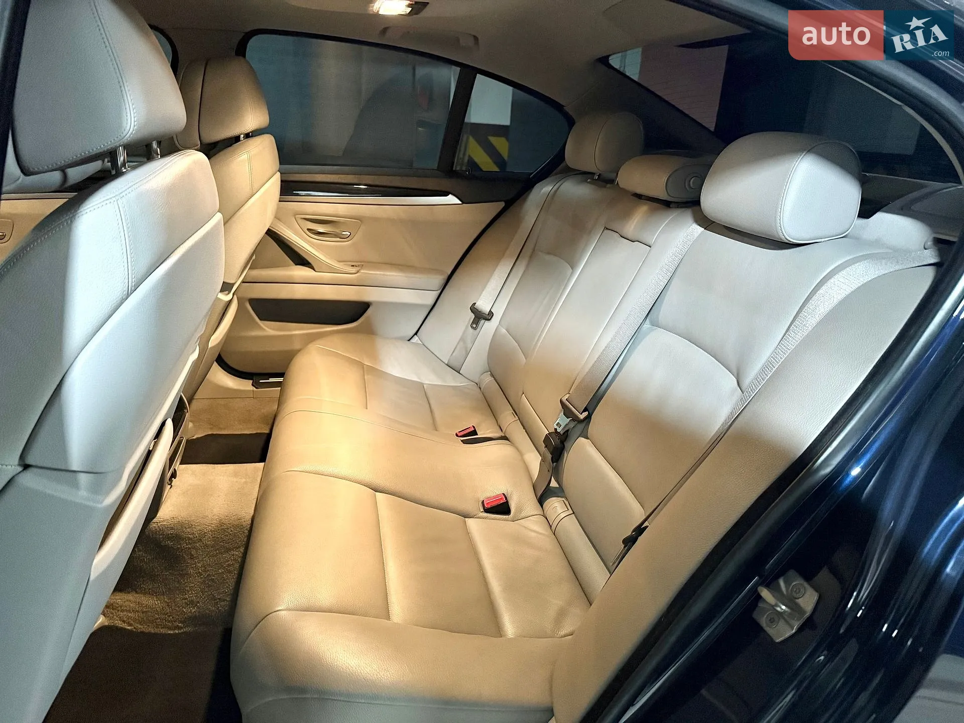 2012 BMW 5er - мініатюра 21