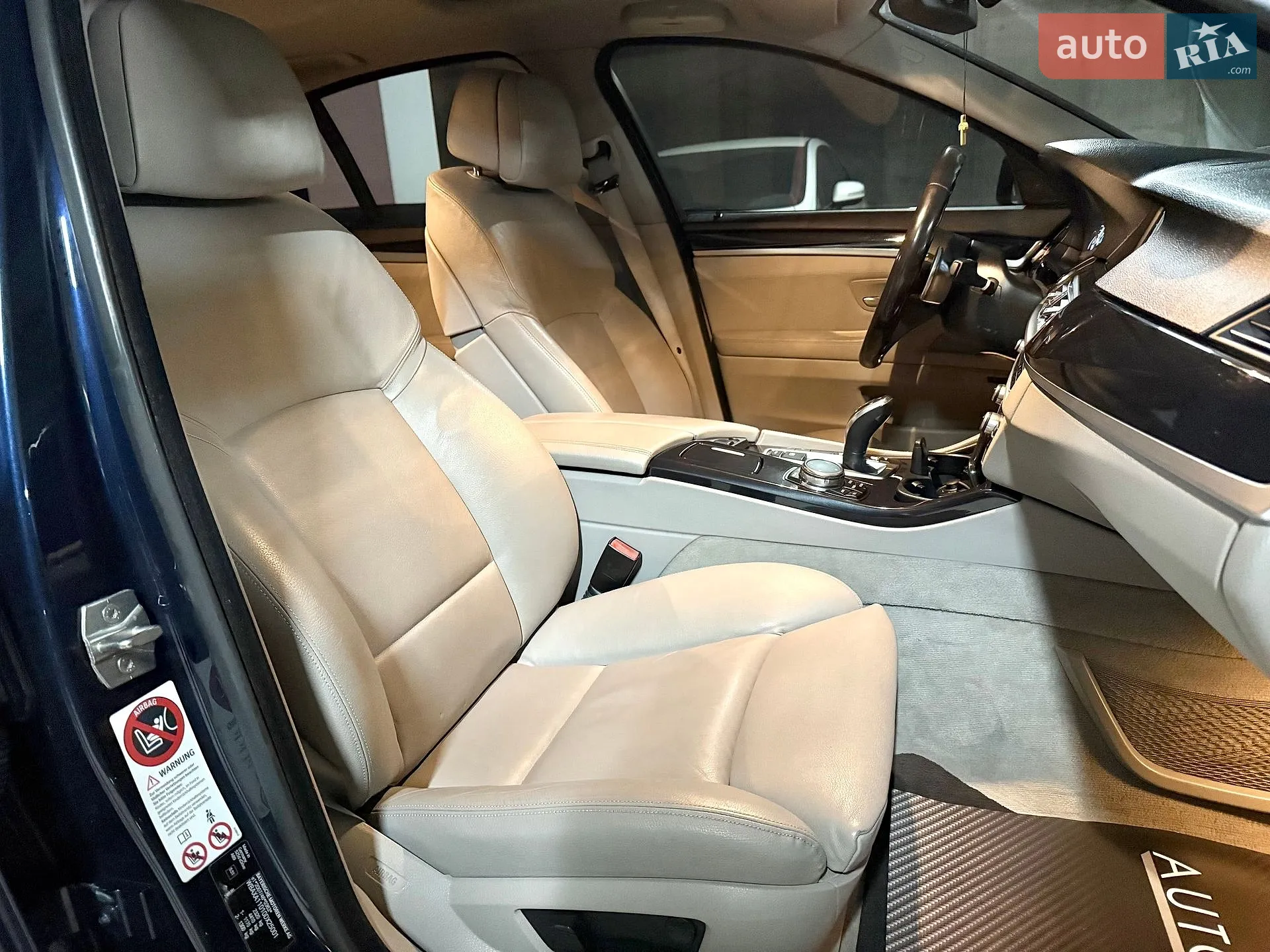 2012 BMW 5er - мініатюра 27