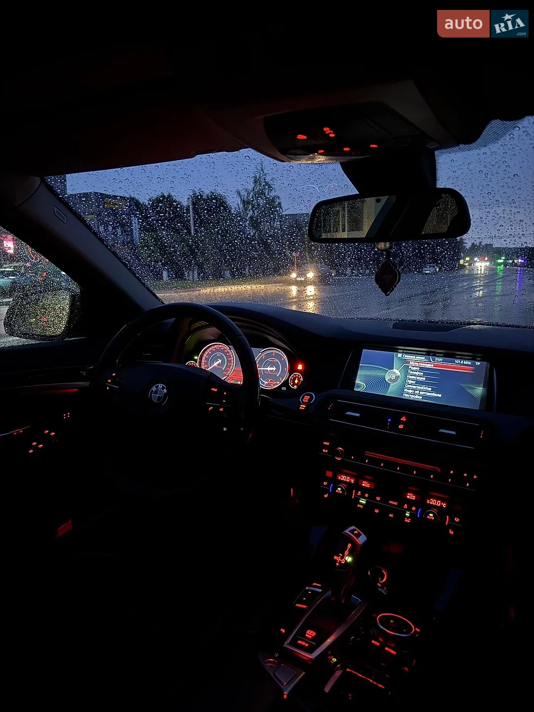 2014 BMW 5er - мініатюра 18