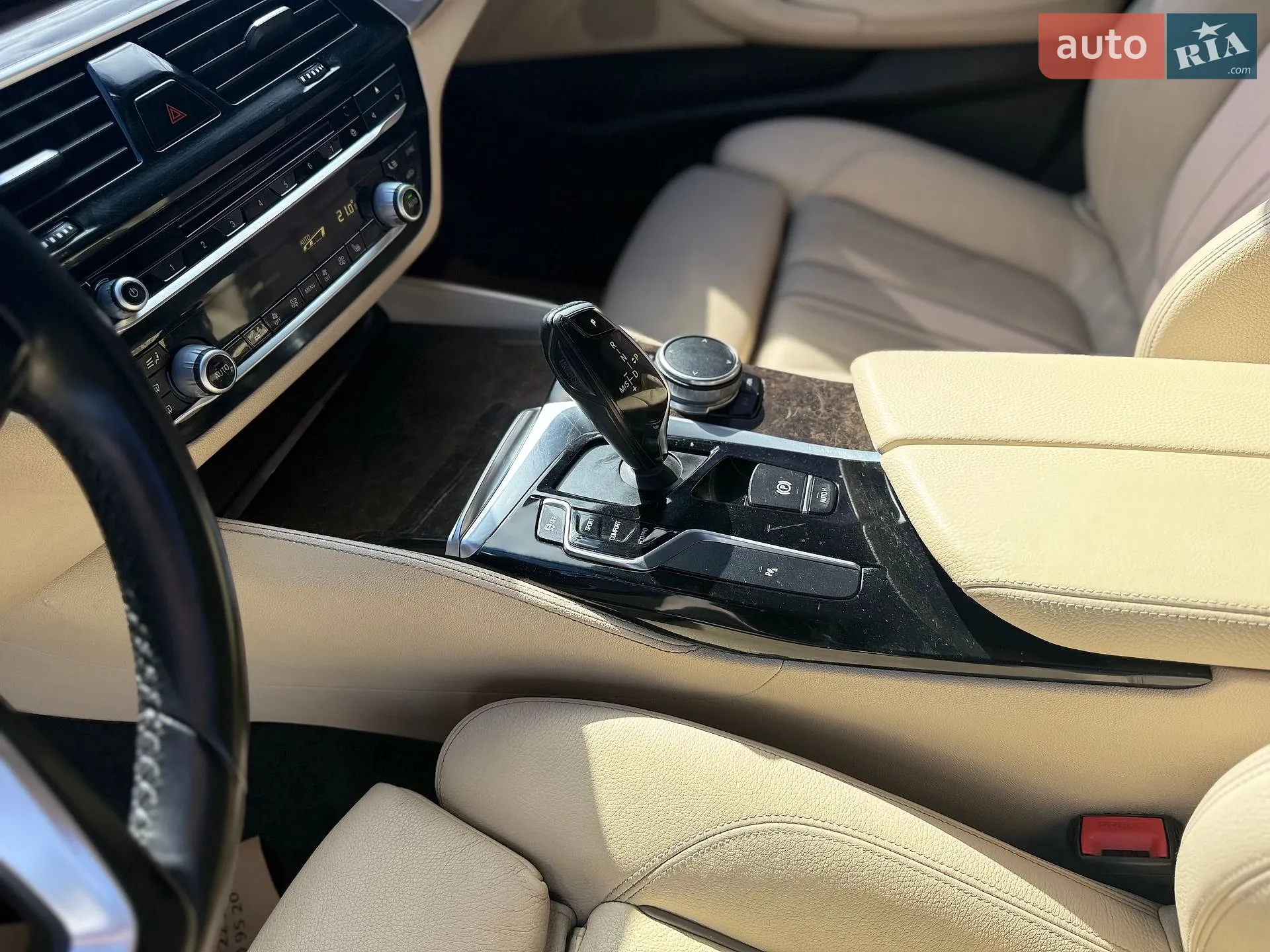 2017 BMW 5er - мініатюра 26