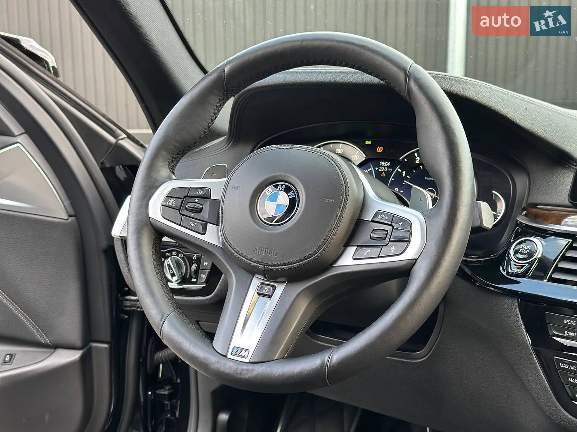 2017 BMW 5er - мініатюра 22